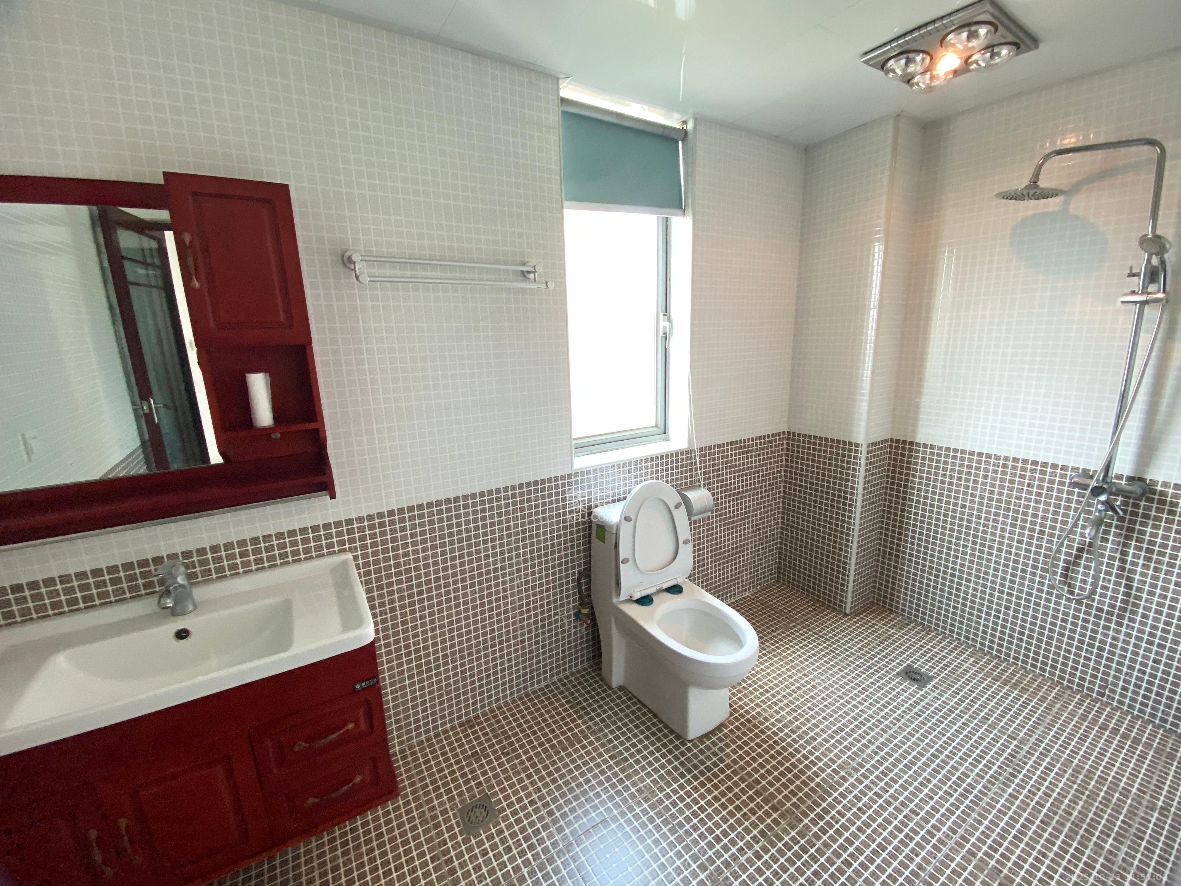 新城新世界一二三期 3室2厅1卫 2500.0元/月 新城新世界一二三期 3室2厅1卫 2500.0元/月室内图