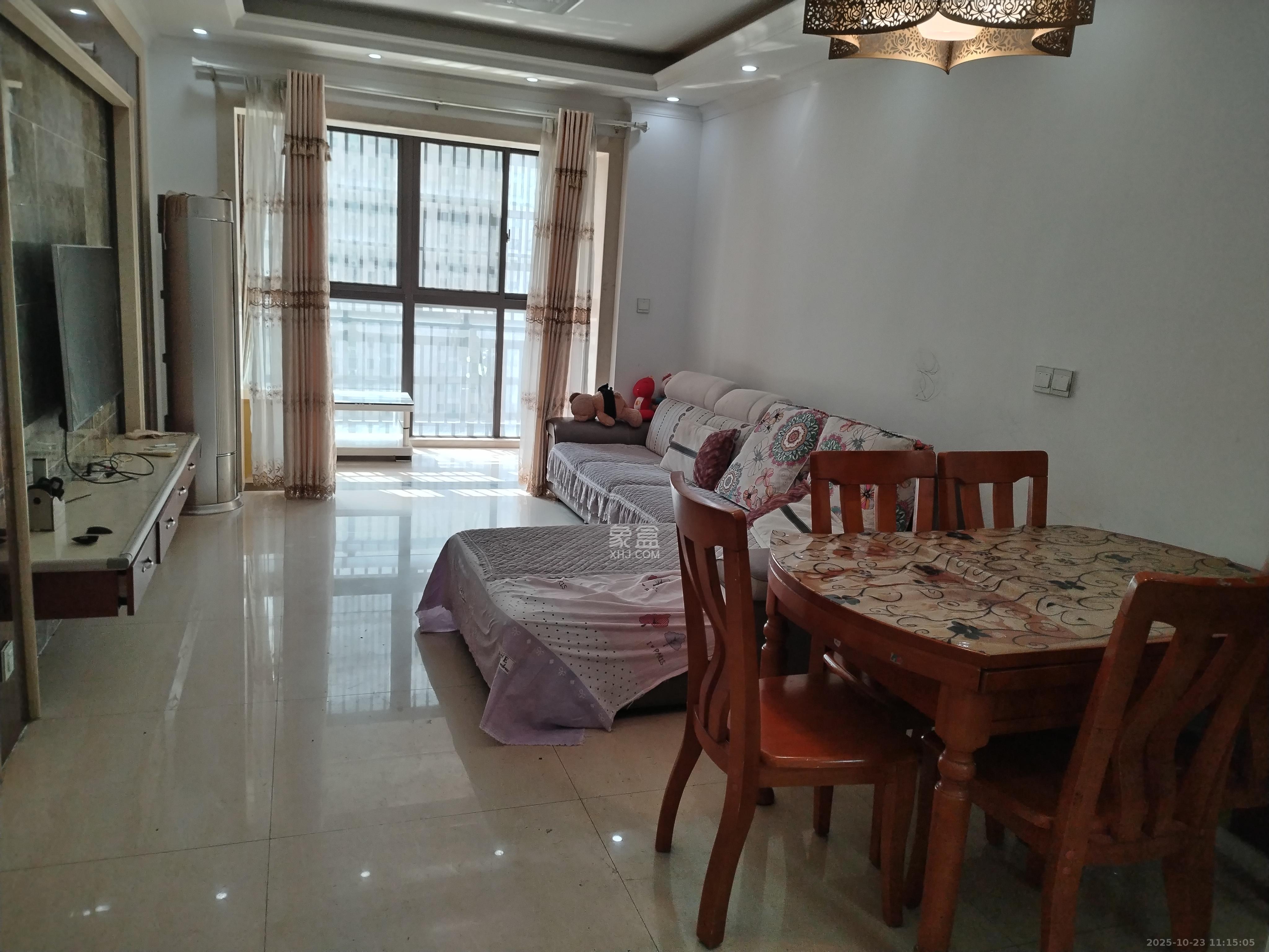 钰龙天下二期(钰龙佳园) 2室2厅1卫 2200.0元/月 钰龙天下二期(钰龙佳园) 2室2厅1卫 2200.0元/月室内图