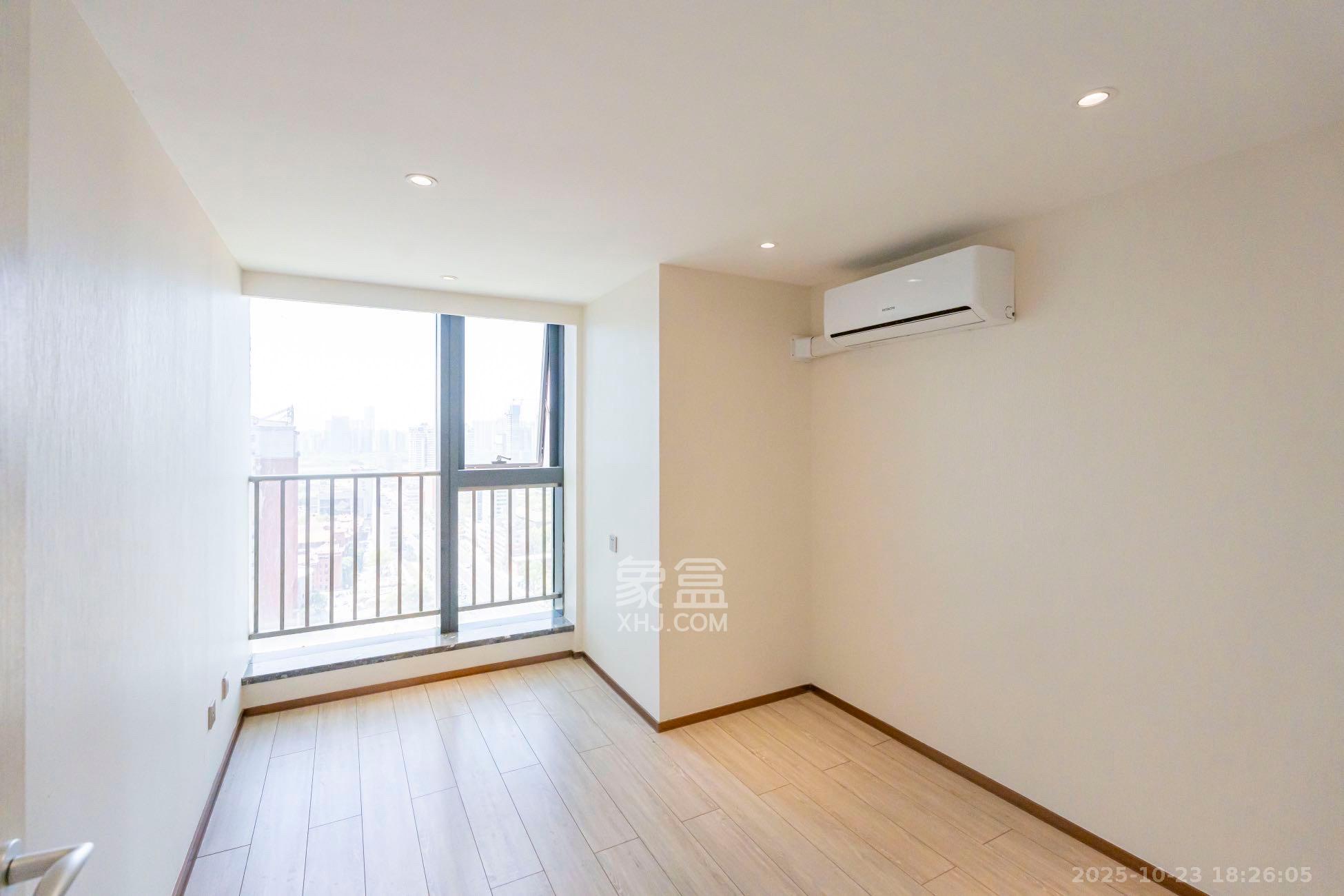 华远华时代  3室2厅2卫    3600.0元/月室内图