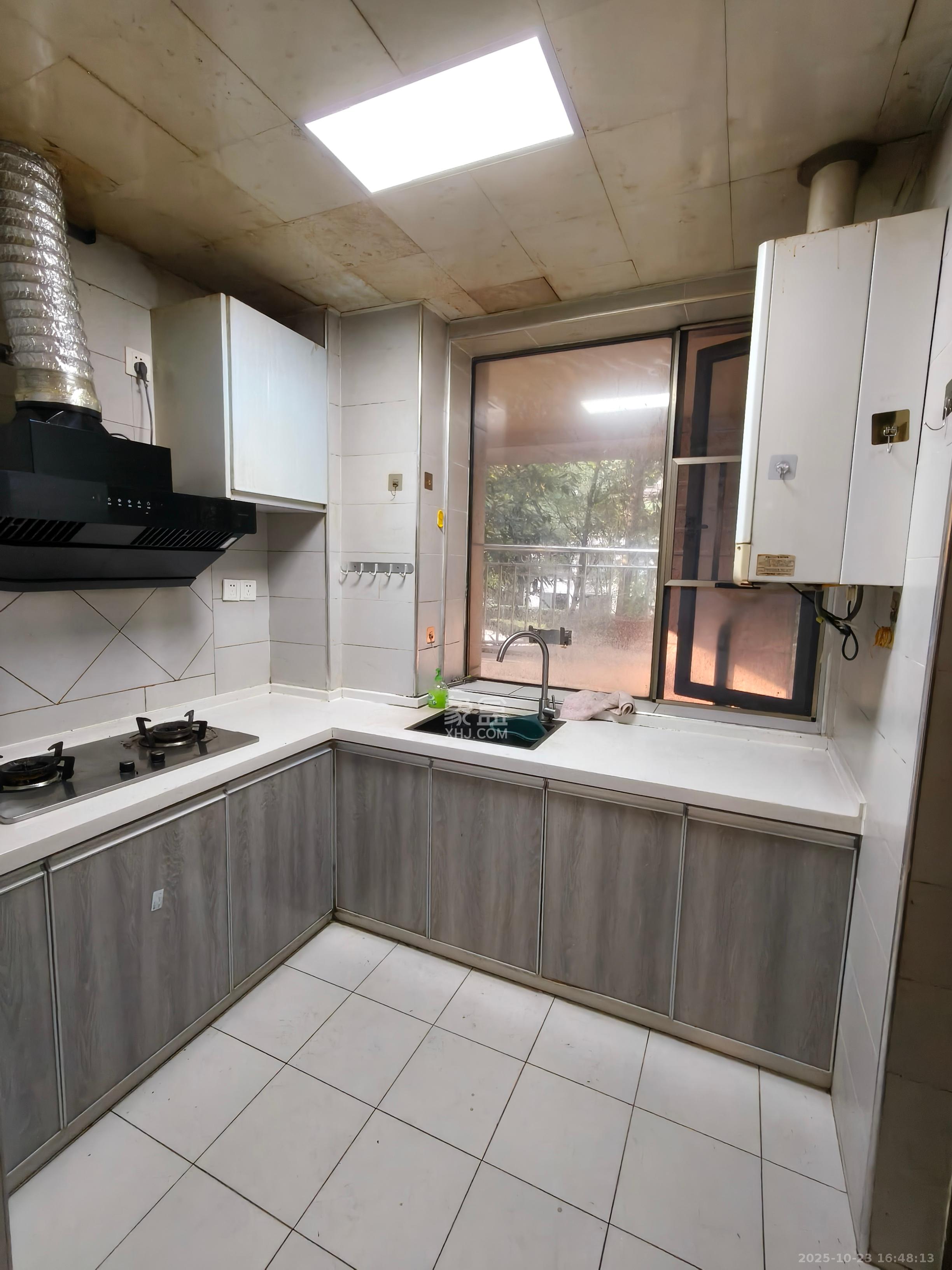 奥林匹克花园  4室2厅2卫    3080.0元/月室内图