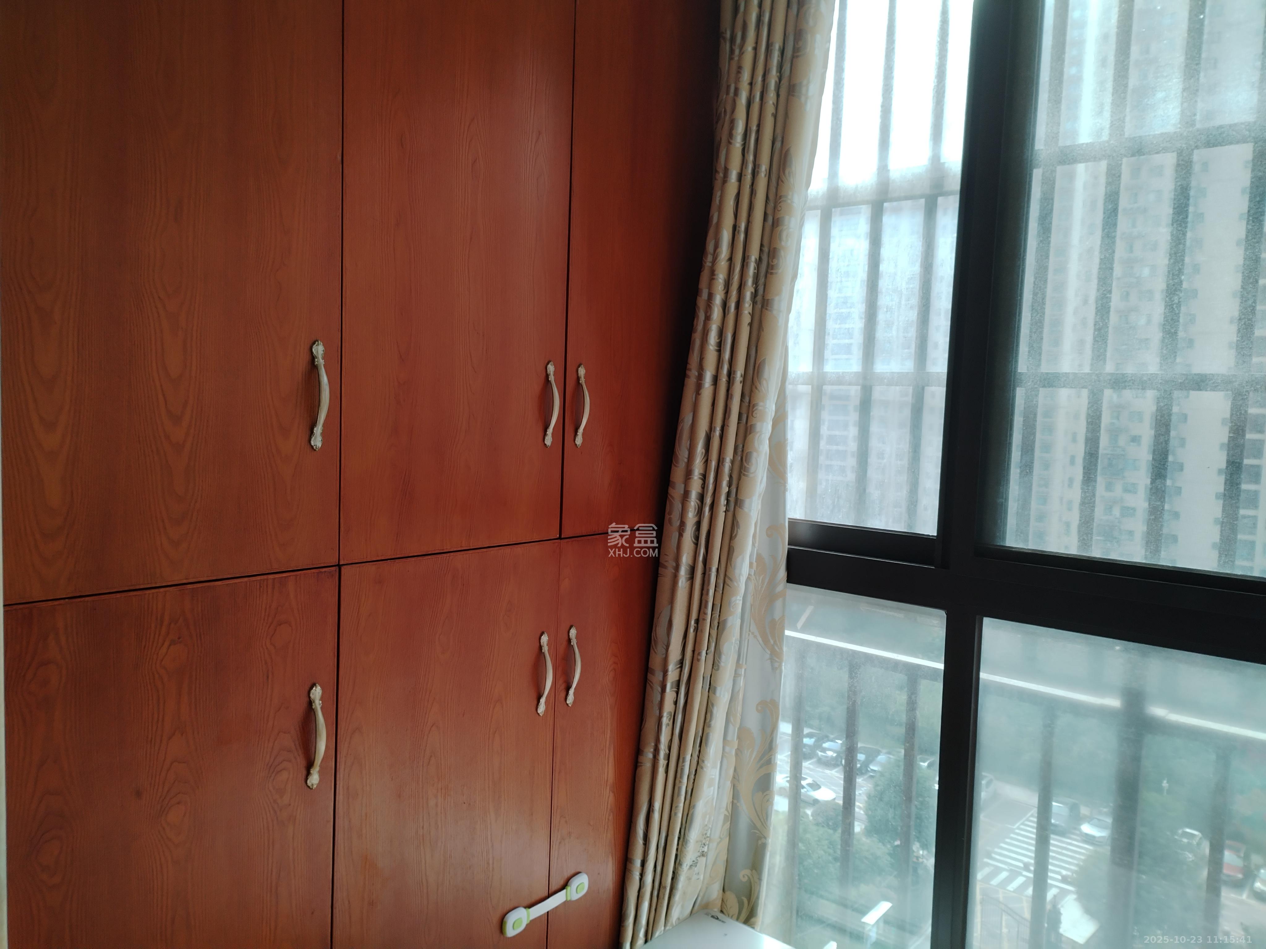 钰龙天下二期（钰龙佳园）  2室2厅1卫    2200.0元/月室内图