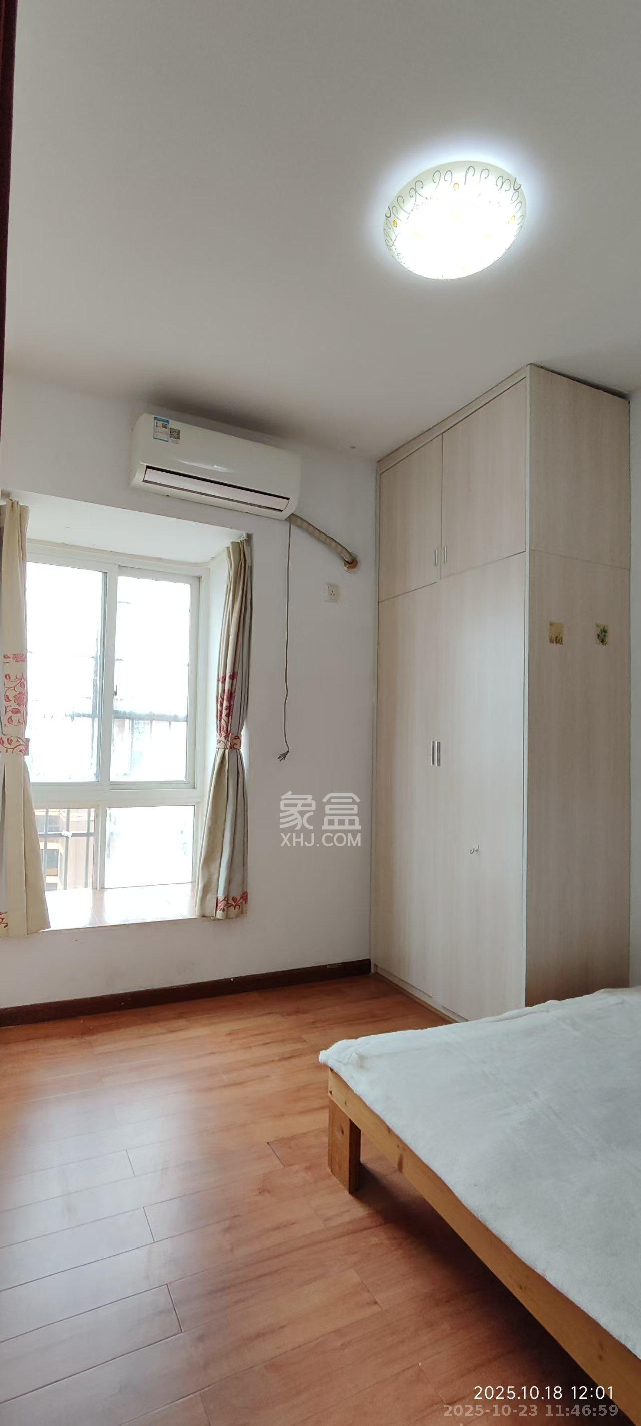 爵士湘 2室1厅1卫 1350.0元/月 爵士湘 2室1厅1卫 1350.0元/月室内图