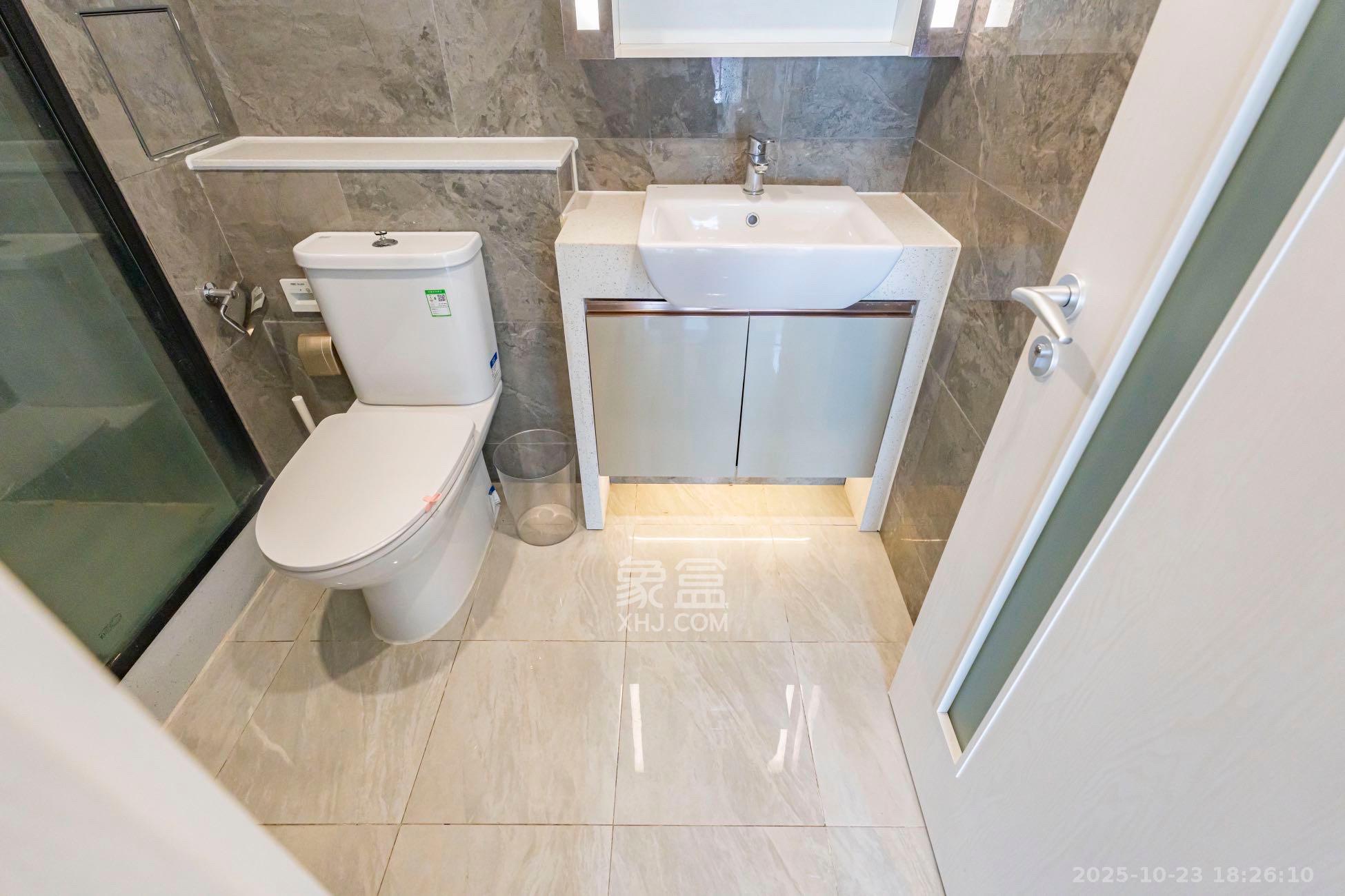 华远华时代  3室2厅2卫    3600.0元/月室内图