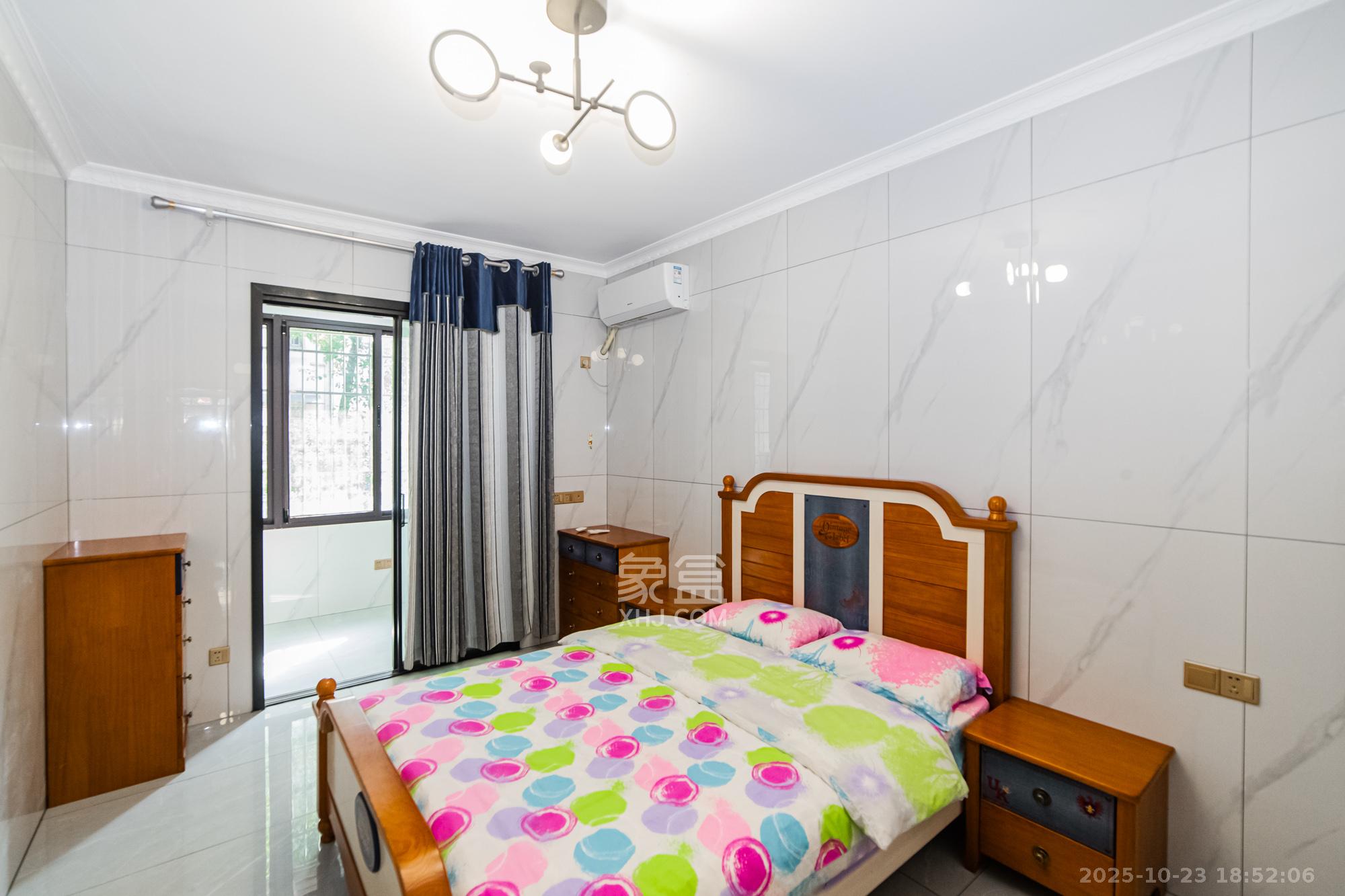 陈家湖小区  1室0厅0卫    88.0万卧室