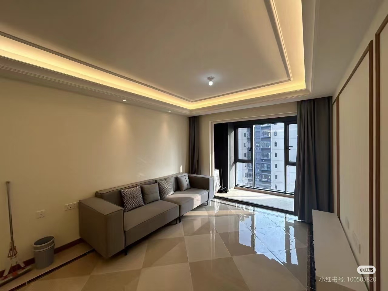 金科集美天辰  3室2厅1卫    2000.0元/月 金科集美天辰  3室2厅1卫    2000.0元/月户型图