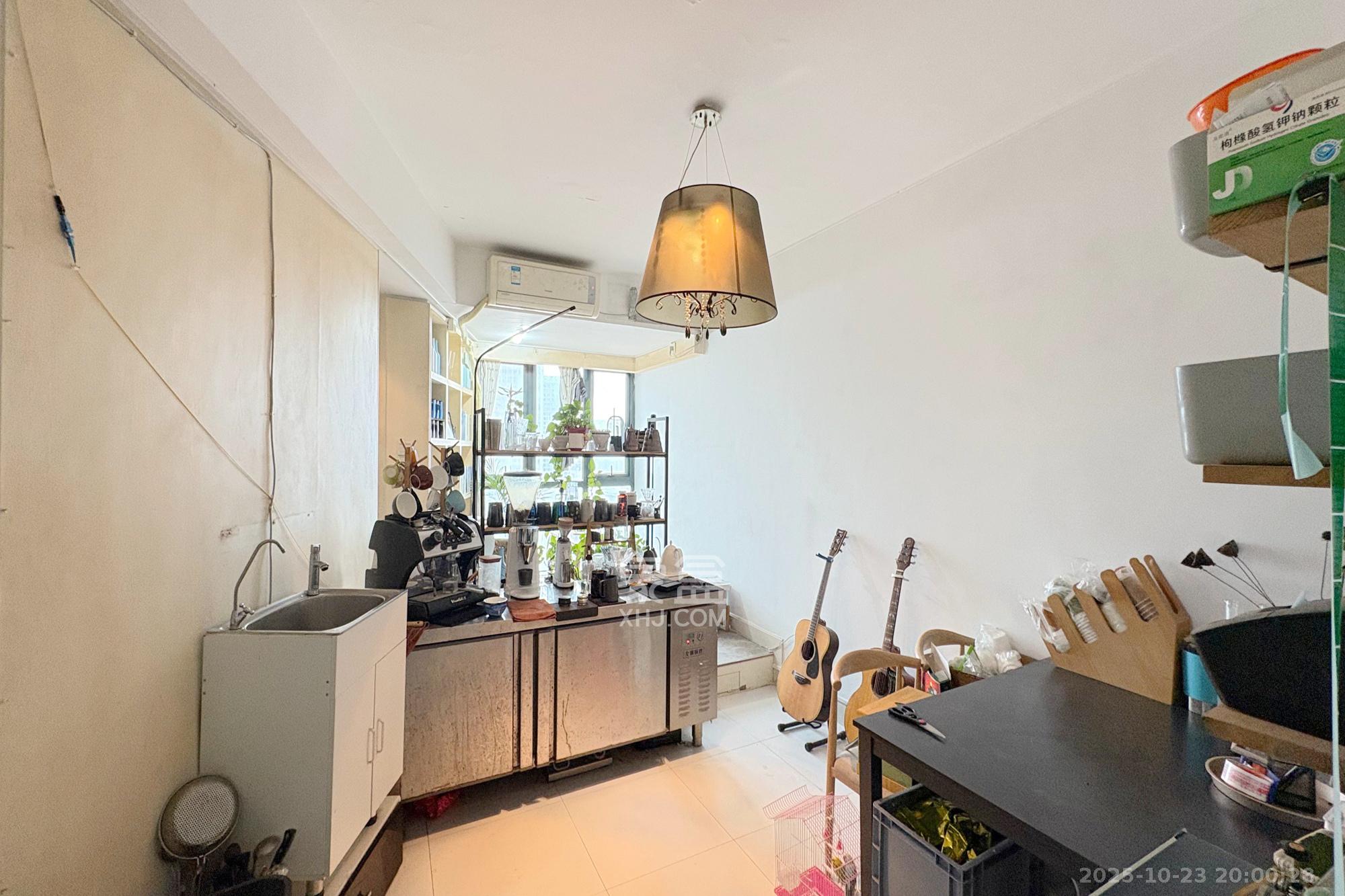 中天广场  1室1厅1卫    46.0万 中天广场  1室1厅1卫    46.0万