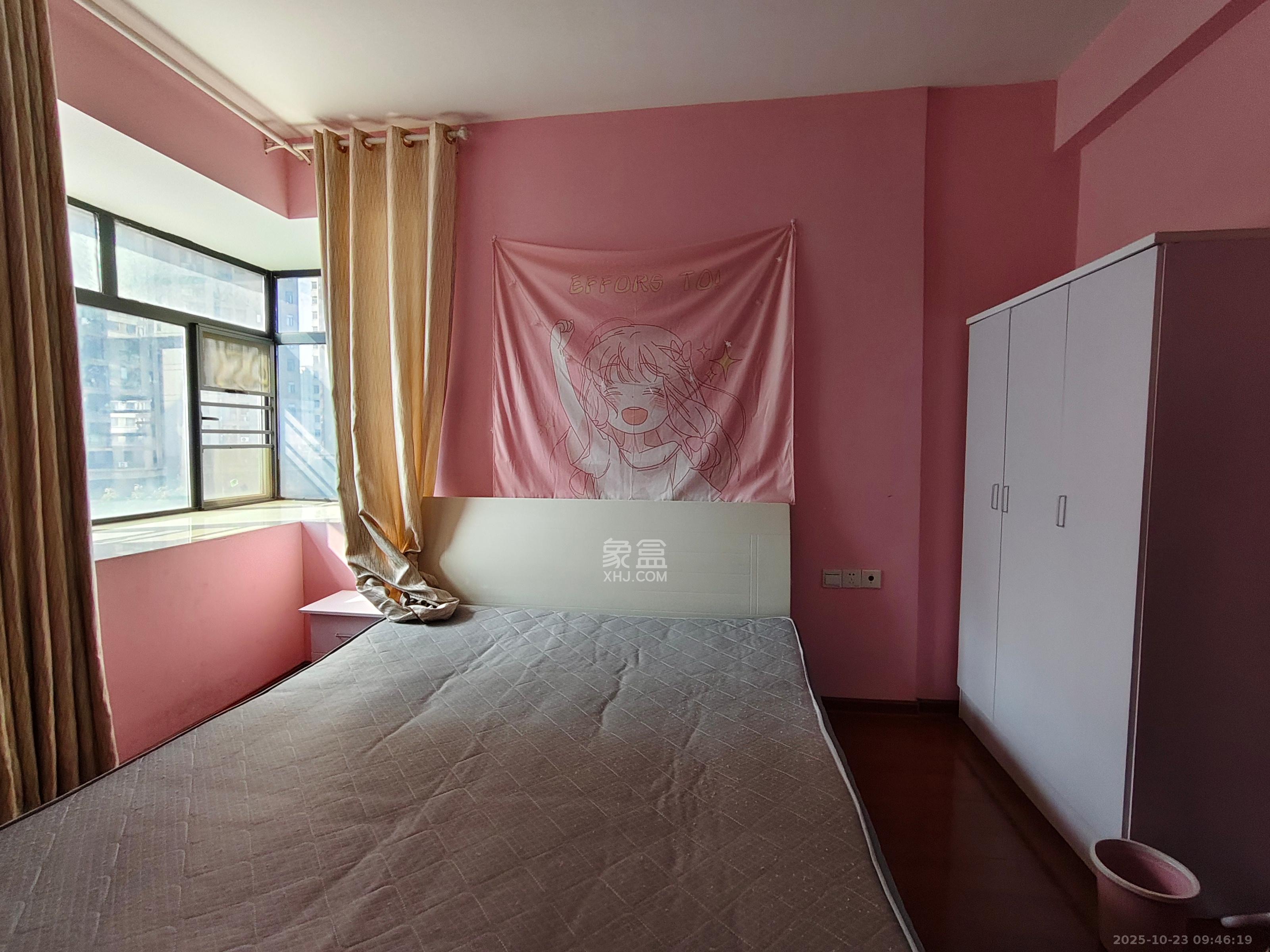 辉煌国际城二期  2室2厅1卫    1800.0元/月室内图