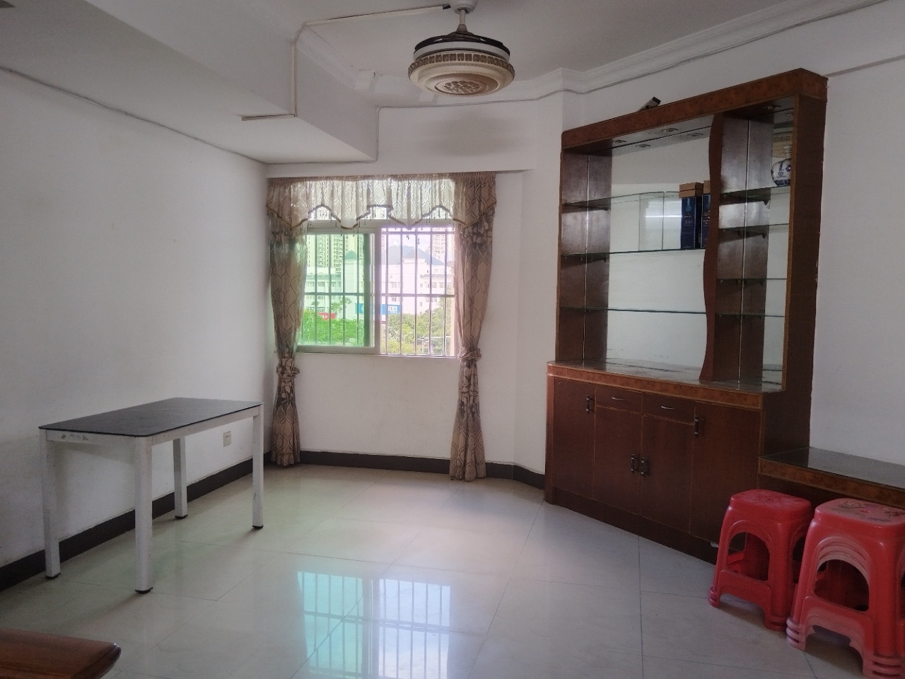 星河大厦 3室1厅1卫 99.0万 星河大厦 3室1厅1卫 99.0万室内图