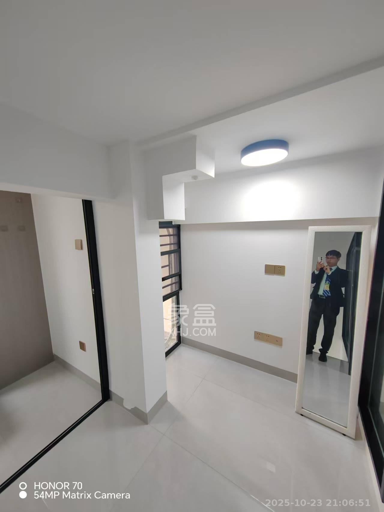 中国铁建湘语梅溪  2室1厅1卫    2000.0元/月室内图