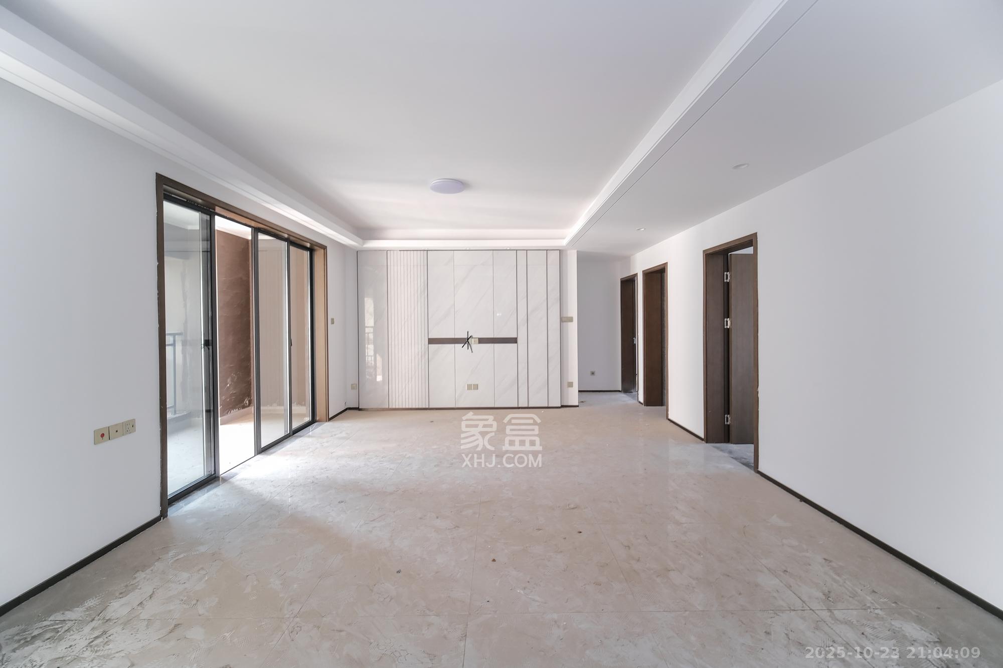 荣盛城  3室2厅2卫    84.8万