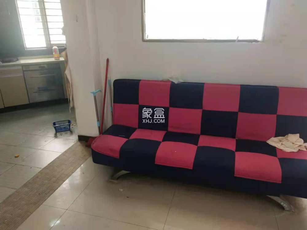 金域湾畔  2室1厅1卫    2300.0元/月室内图