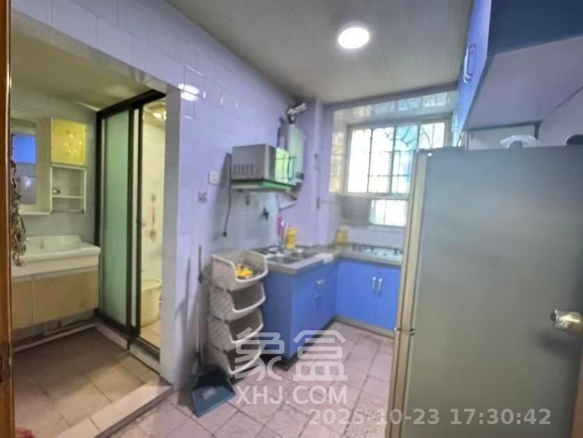 正圆小区（树木岭）  2室1厅1卫    1300.0元/月室内图