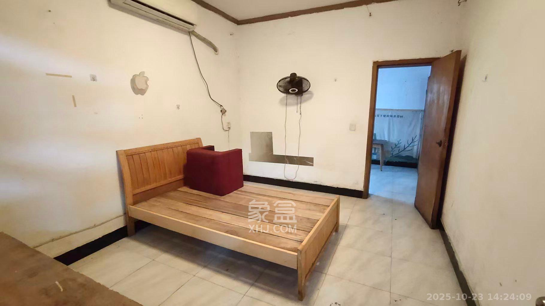 东瓜山一村 2室1厅1卫 1000.0元/月 东瓜山一村 2室1厅1卫 1000.0元/月室内图