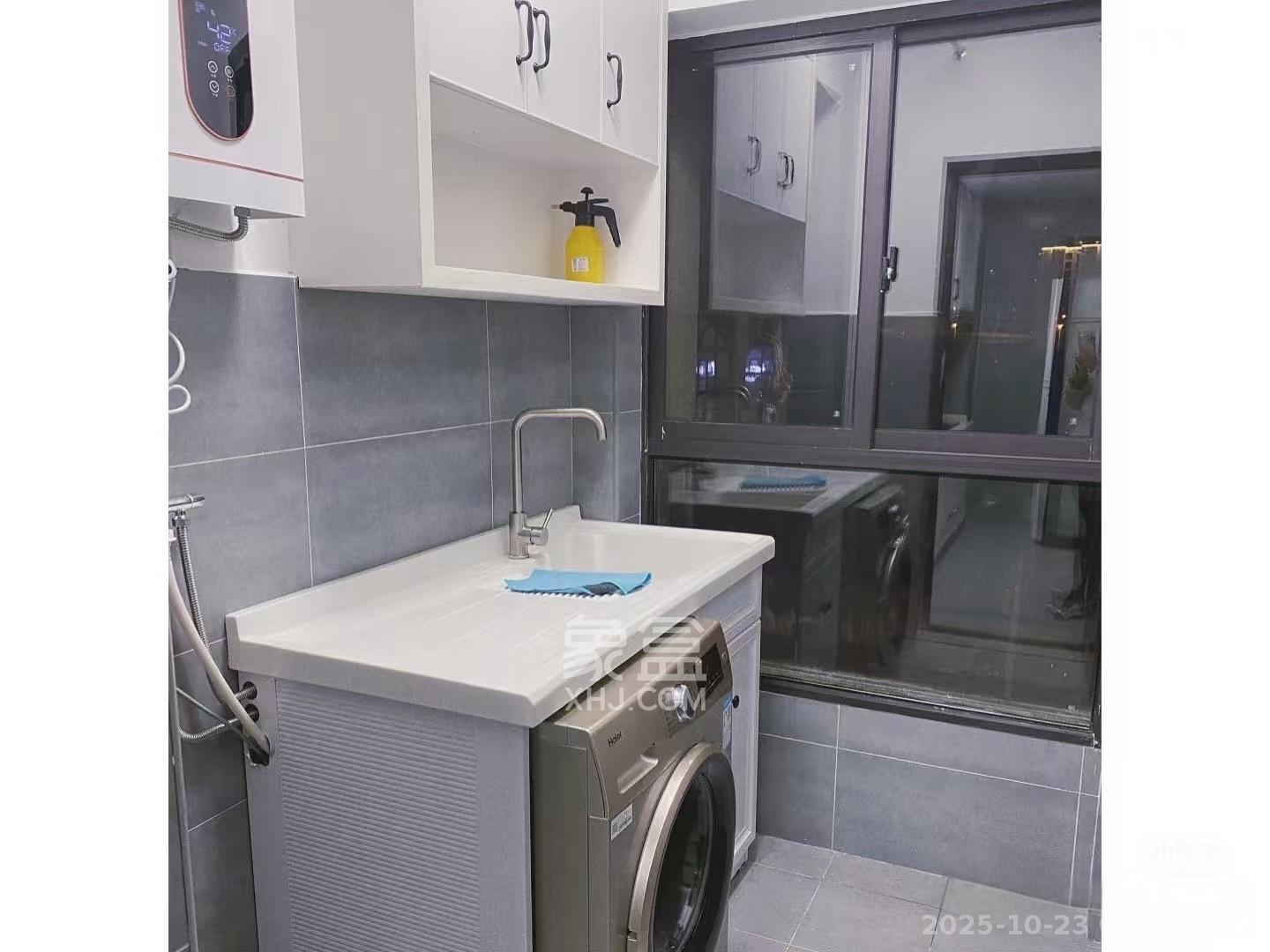 美洲故事高层  1室1厅1卫    1700.0元/月 美洲故事高层  1室1厅1卫    1700.0元/月室内图