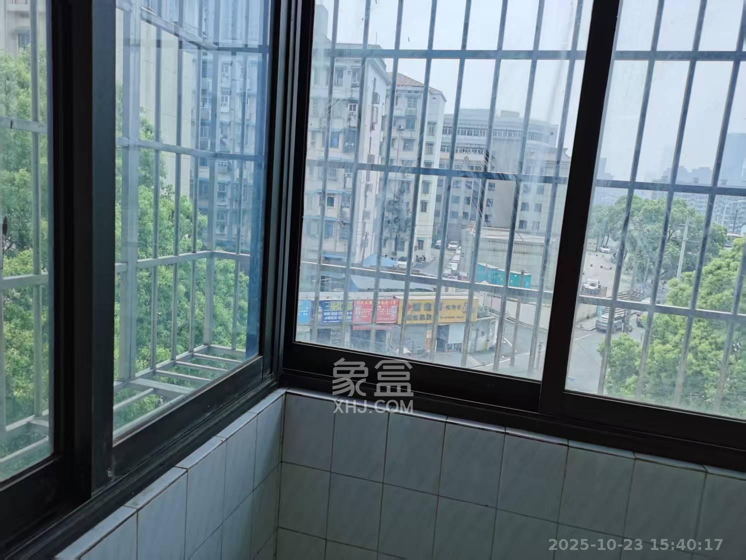 兴通园公寓  2室1厅1卫    1400.0元/月室内图