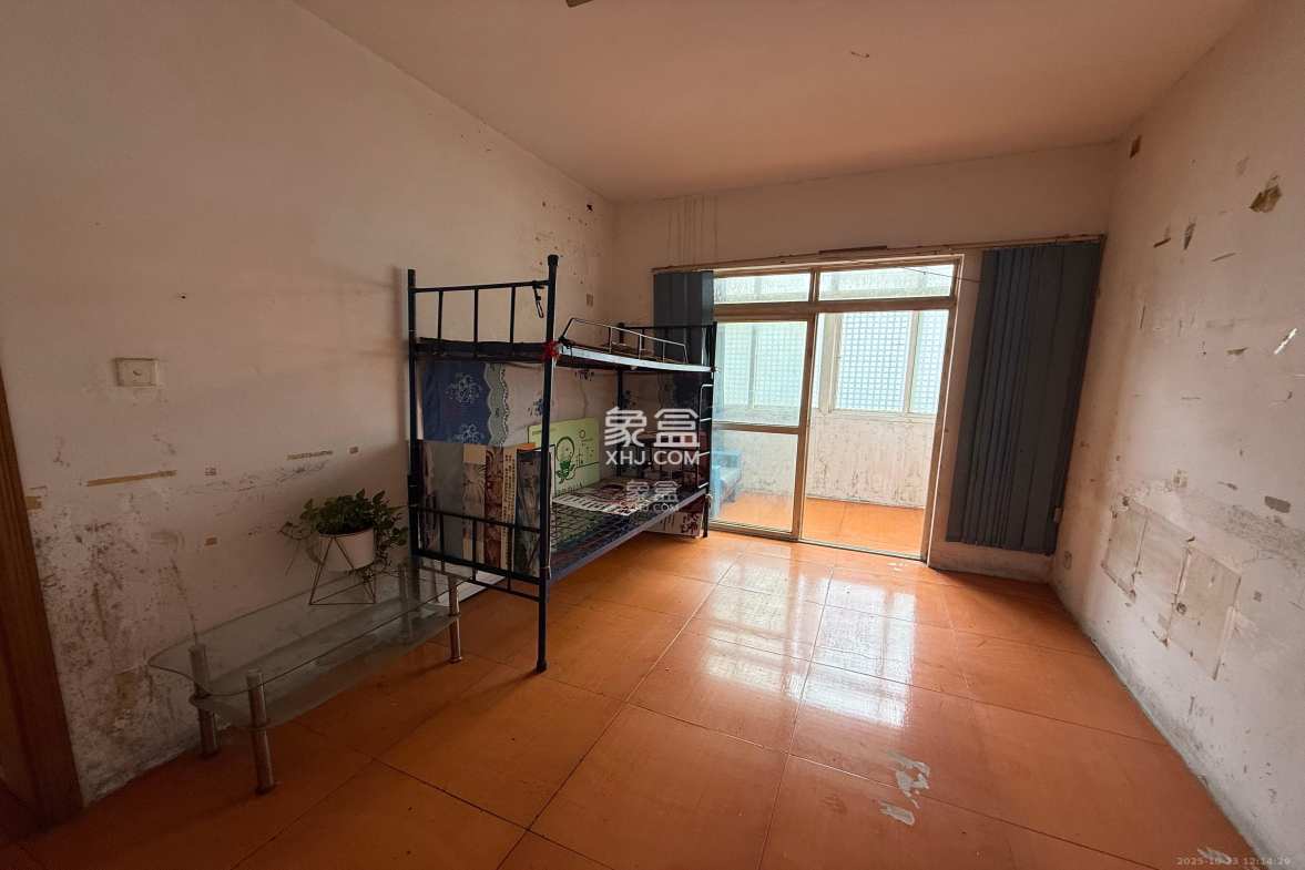 红星农博住宅小区(佳英农博小区) 3室2厅2卫 1600.0元/月 红星农博住宅小区(佳英农博小区) 3室2厅2卫 1600.0元/月室内图