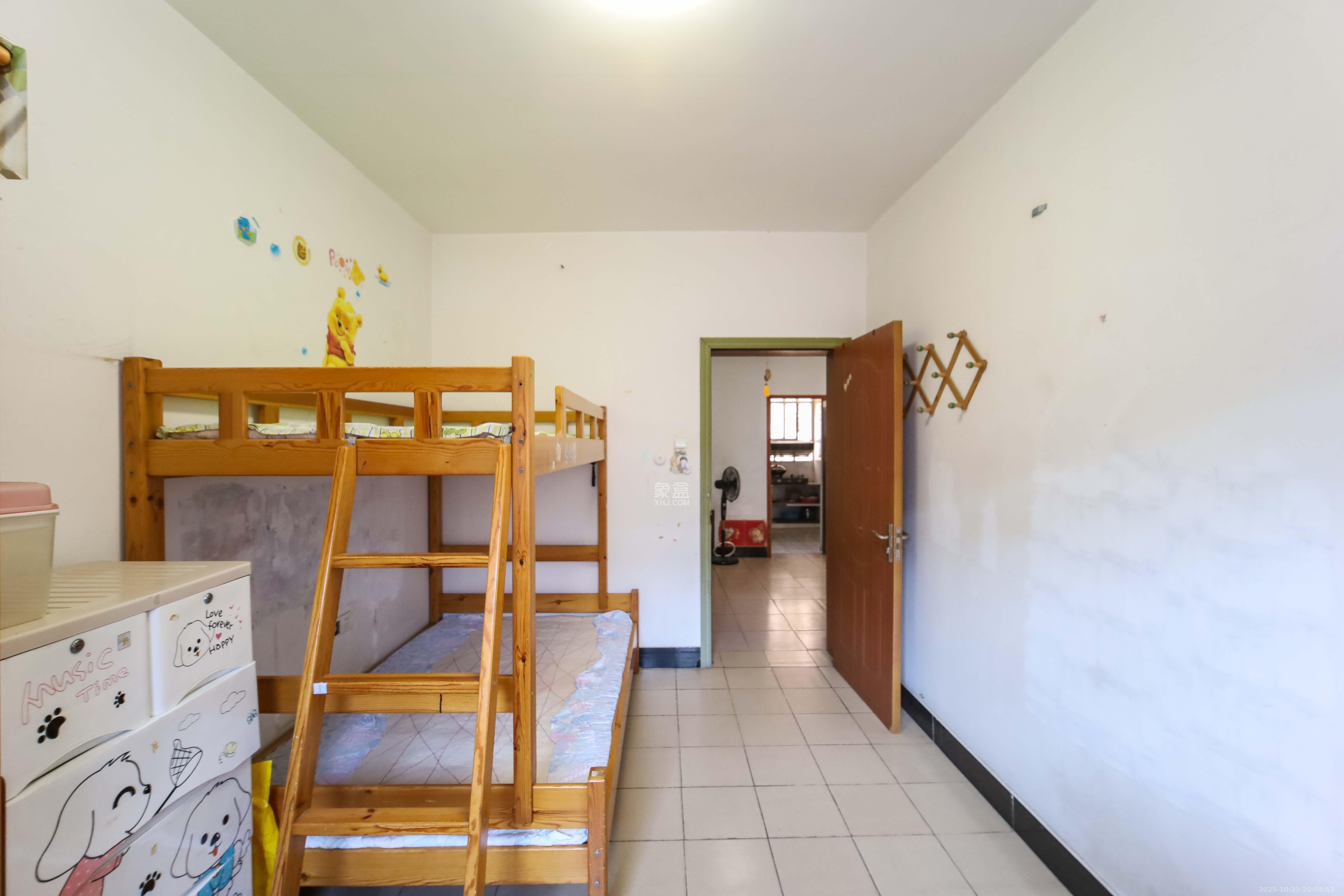 荷晏小区  2室1厅1卫    38.8万 荷晏小区  2室1厅1卫    38.8万卧室