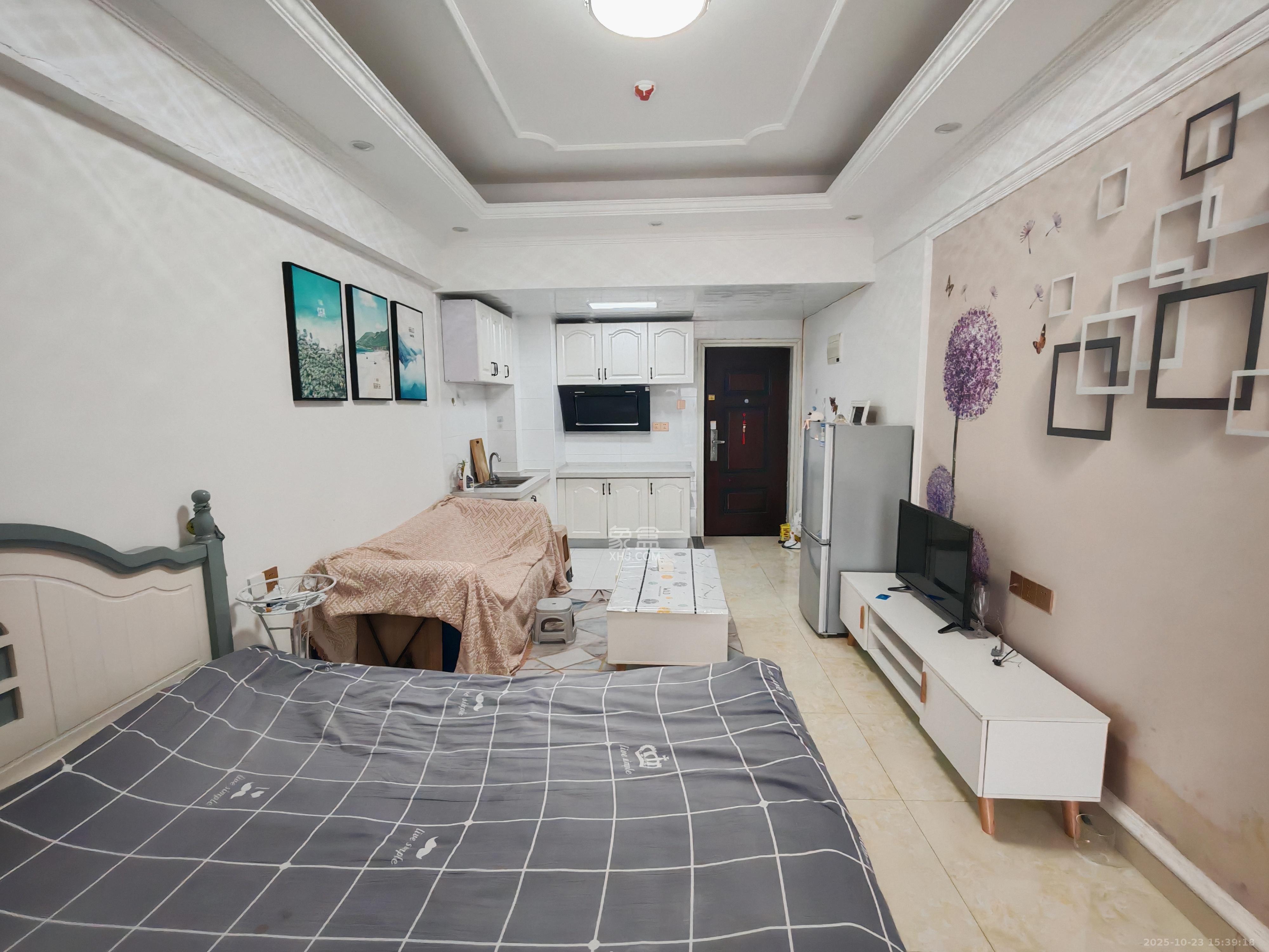 中建芙蓉嘉苑  1室1厅1卫    1300.0元/月