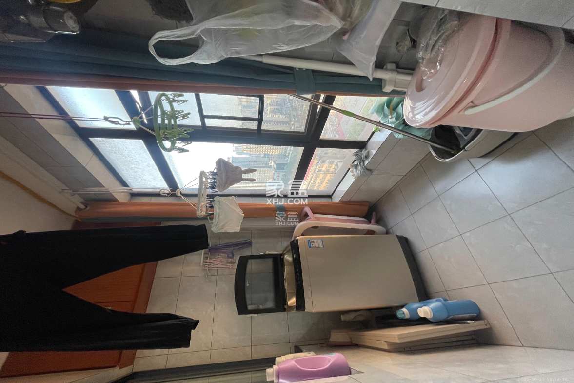 湘域城邦(湘域国际中心) 2室2厅1卫 3500.0元/月 湘域城邦(湘域国际中心) 2室2厅1卫 3500.0元/月室内图