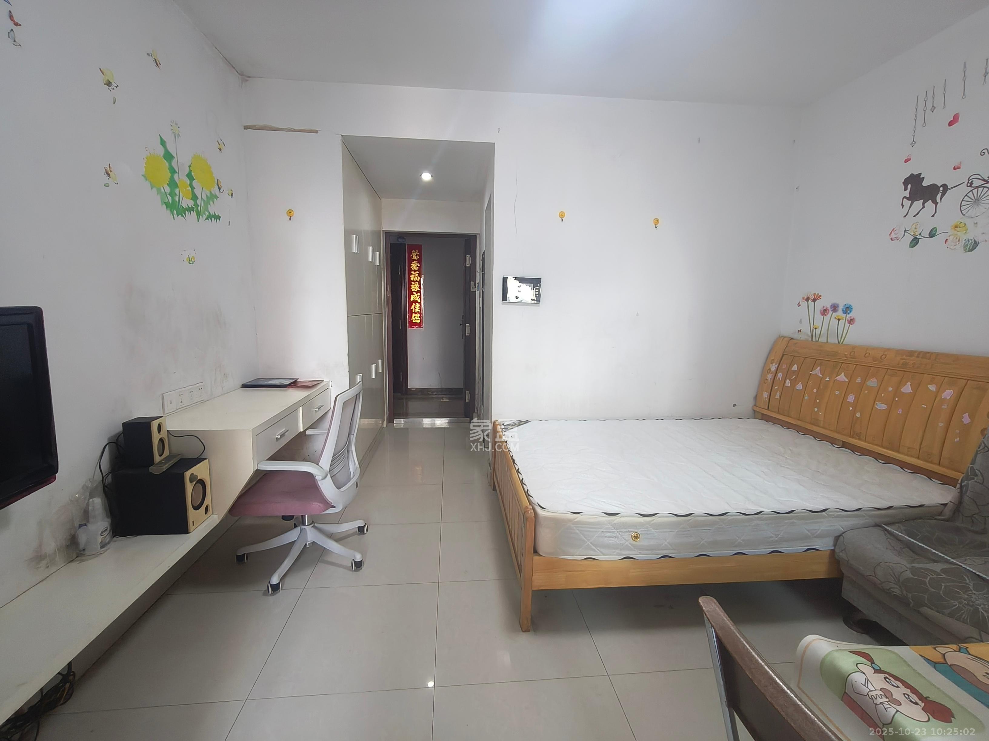 铂宫  1室1厅1卫    1700.0元/月 铂宫  1室1厅1卫    1700.0元/月室内图