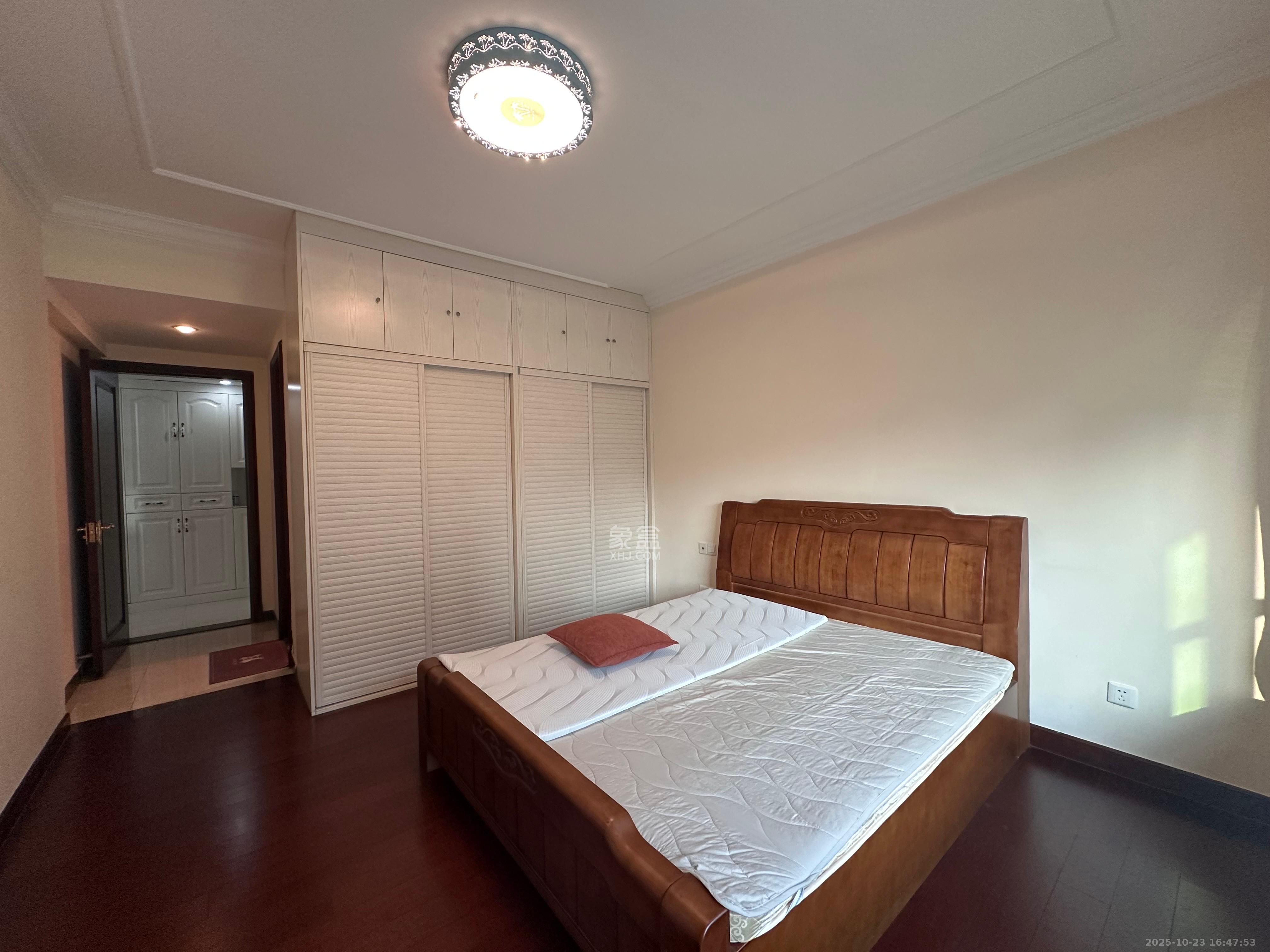 恒大雅苑 3室2厅2卫 3000.0元/月 恒大雅苑 3室2厅2卫 3000.0元/月室内图