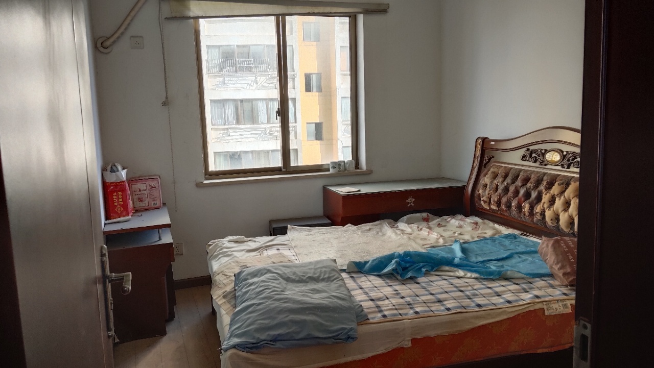 信义园 4室2厅2卫 2000.0元/月 信义园 4室2厅2卫 2000.0元/月户型图