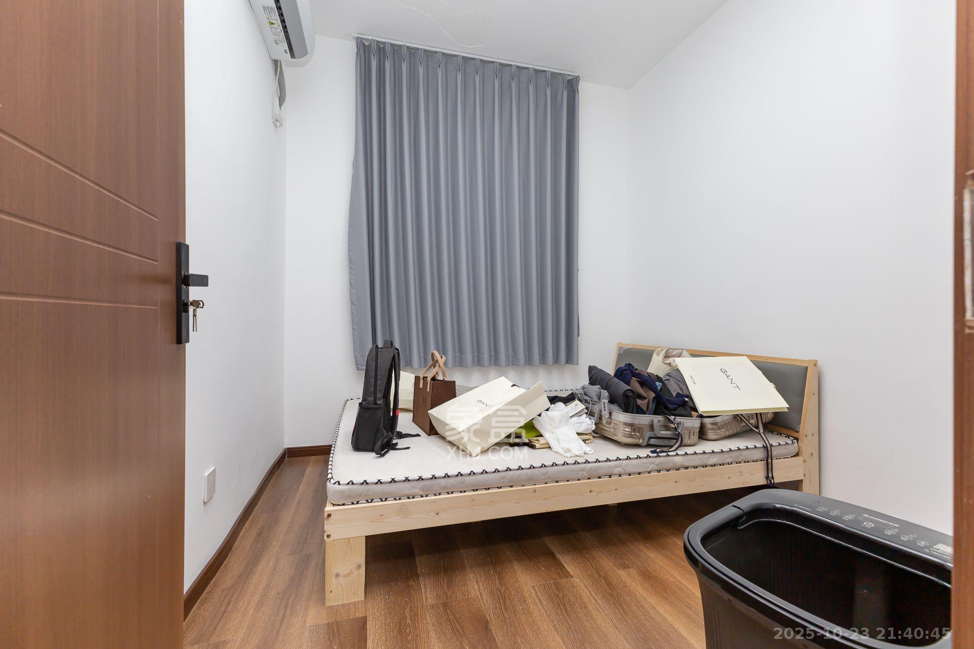 明发阅江悦府  3室2厅2卫    2100.0元/月 明发阅江悦府  3室2厅2卫    2100.0元/月室内图