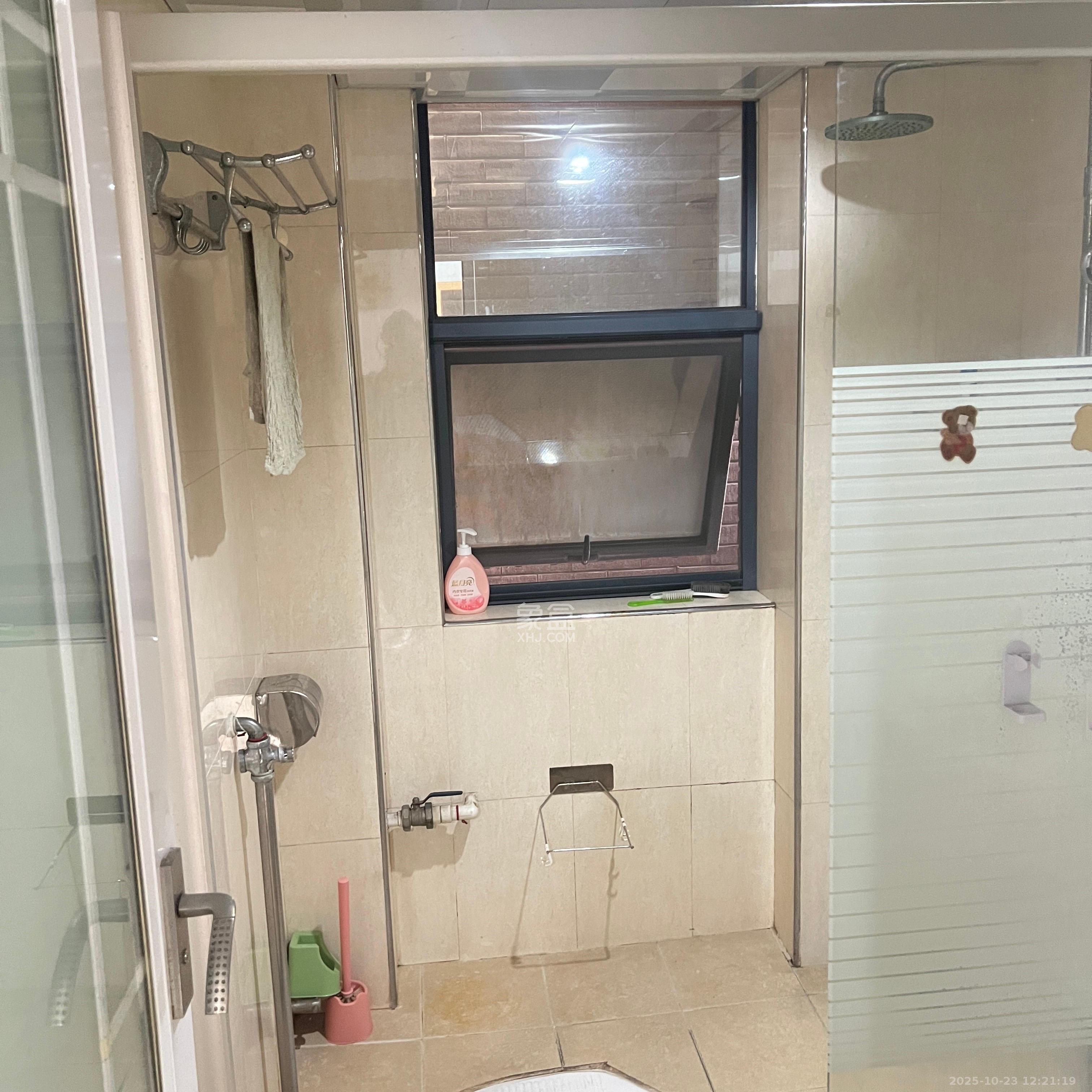 尚城  2室2厅1卫    1800.0元/月 尚城  2室2厅1卫    1800.0元/月室内图