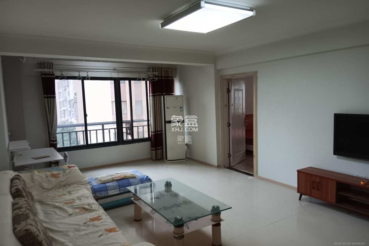 上峰苑(兰亭玥岛)  2室2厅1卫    2000.0元/月 上峰苑(兰亭玥岛)  2室2厅1卫    2000.0元/月室内图