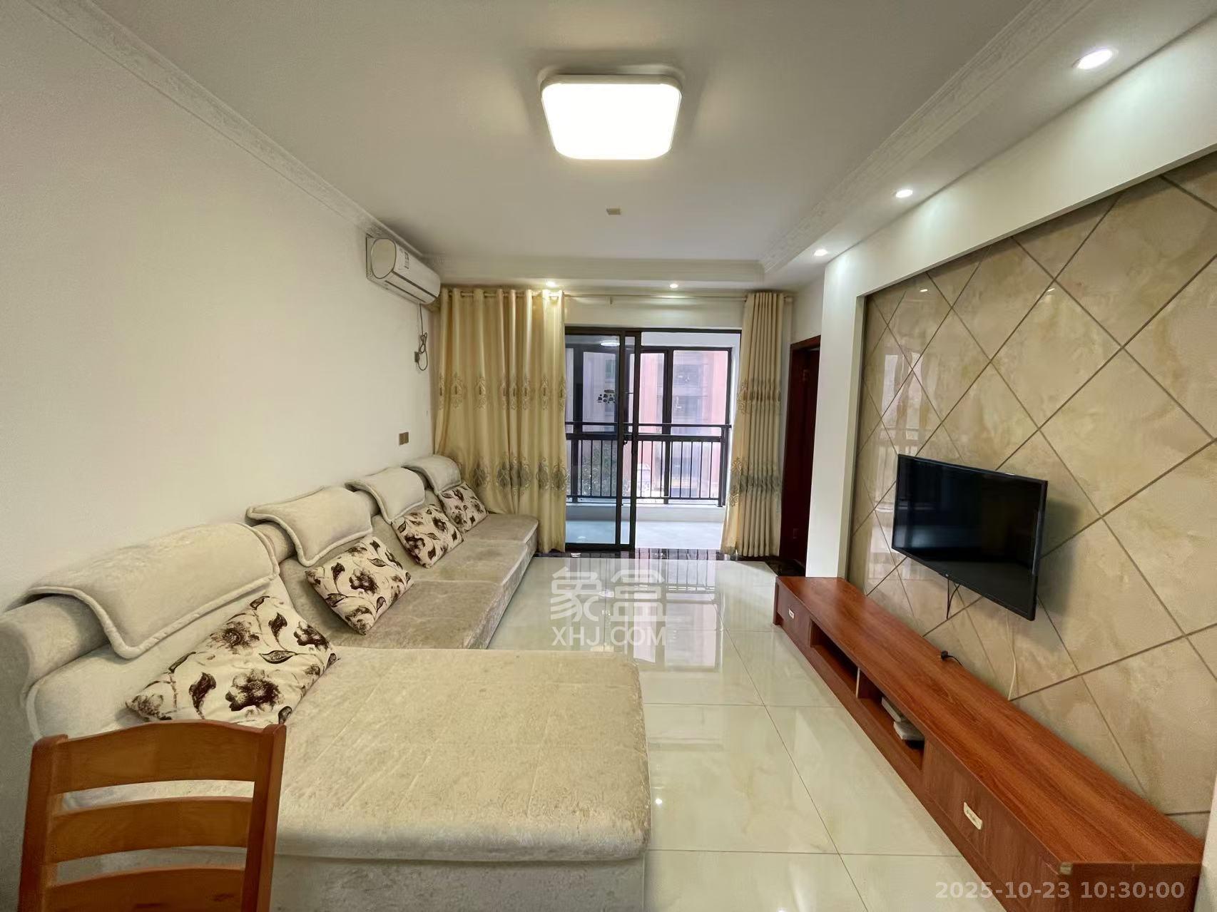 润屋美院  3室2厅1卫    2300.0元/月 润屋美院  3室2厅1卫    2300.0元/月室内图