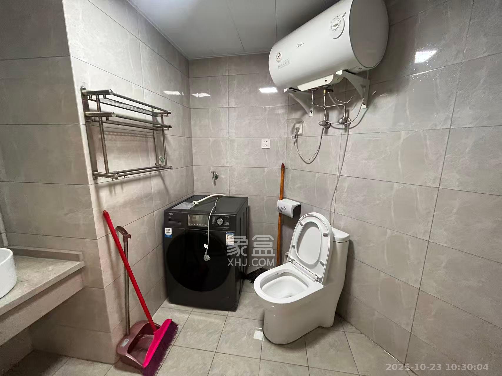 博长山水香颐  2室1厅1卫    1800.0元/月室内图