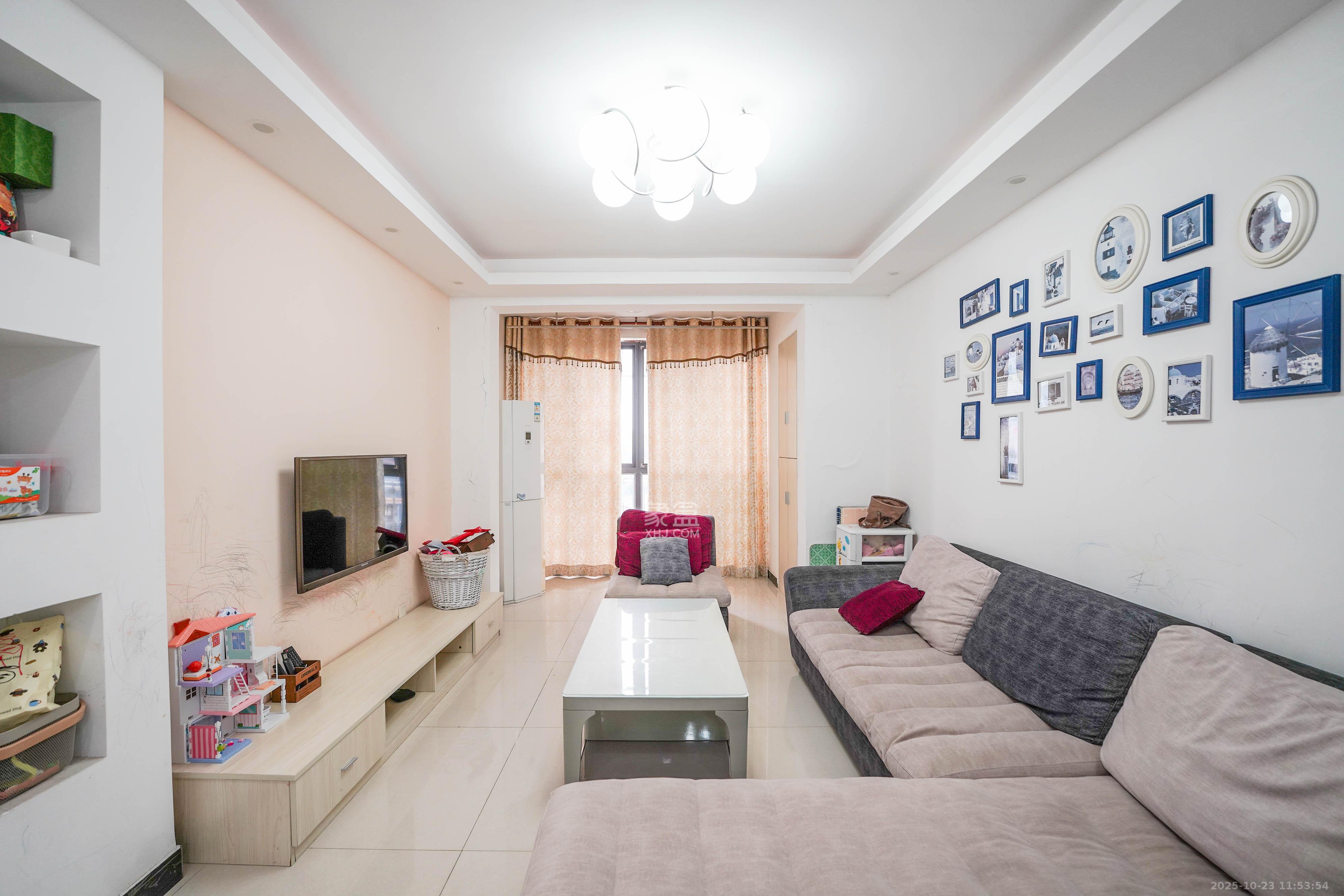 山水嘉园  3室2厅1卫    55.0万