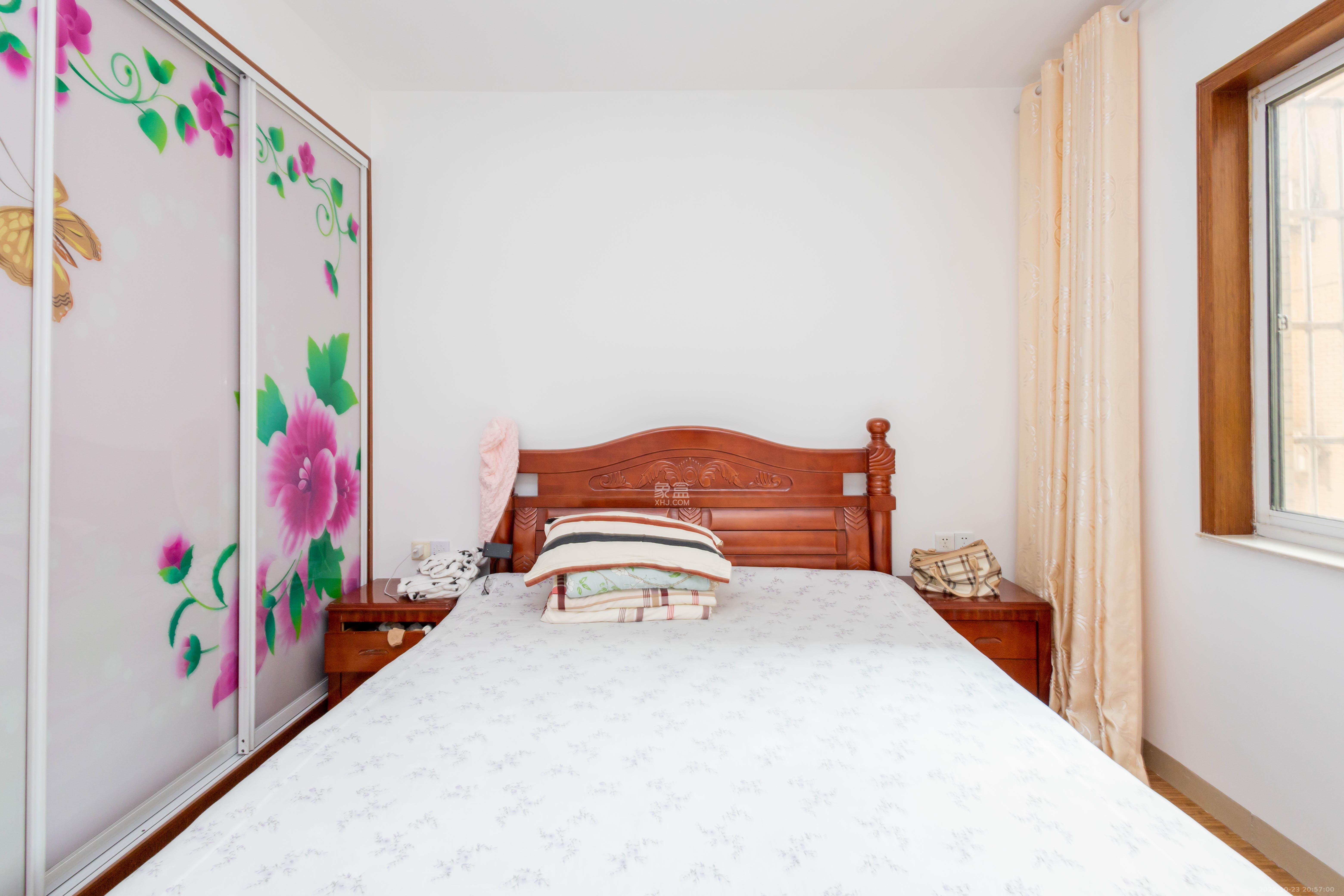 丁家高层公寓（领尚公寓）  3室2厅2卫    49.8万卧室