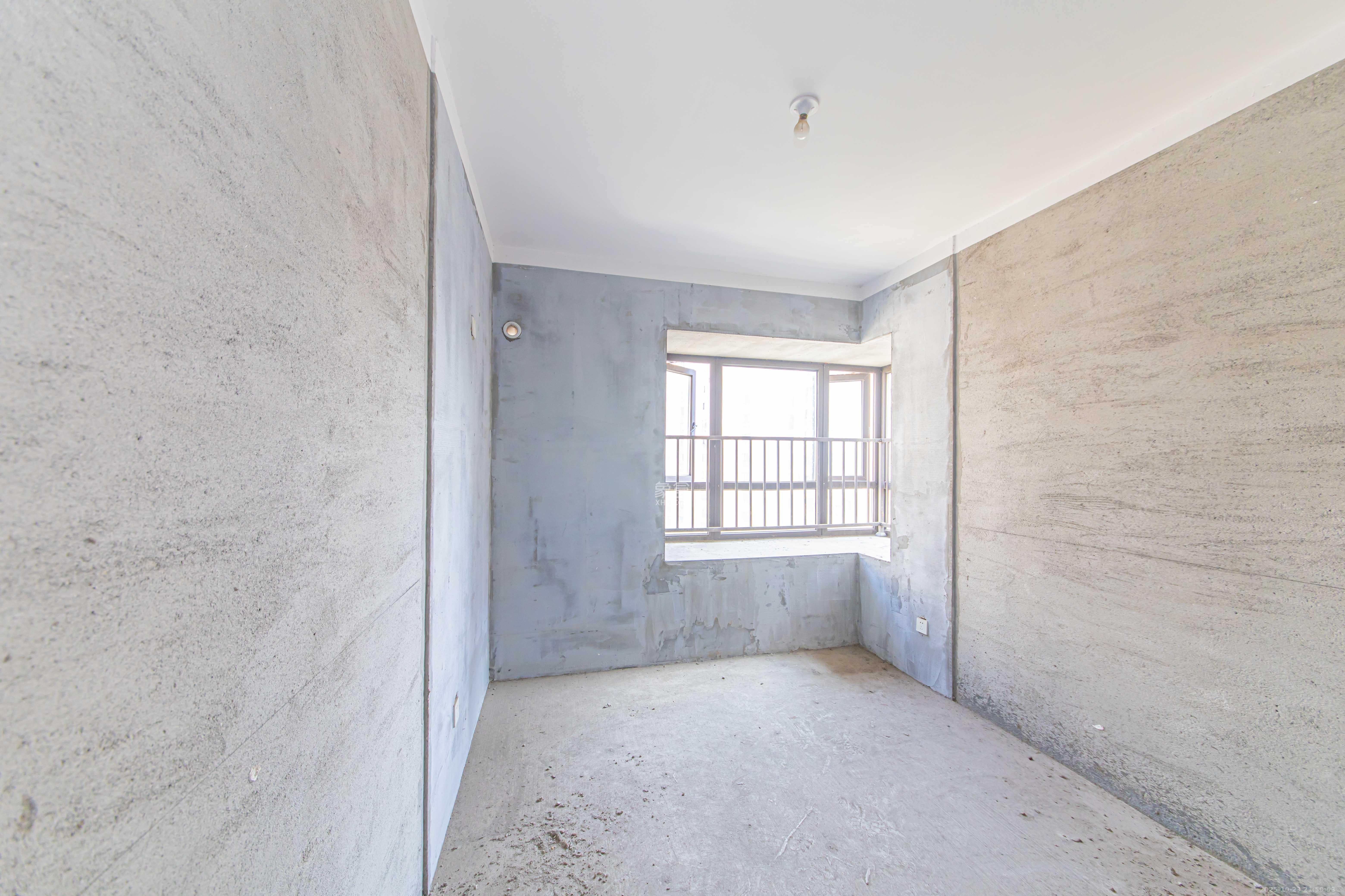 北辰中央公园C区  4室2厅2卫    133.0万卧室