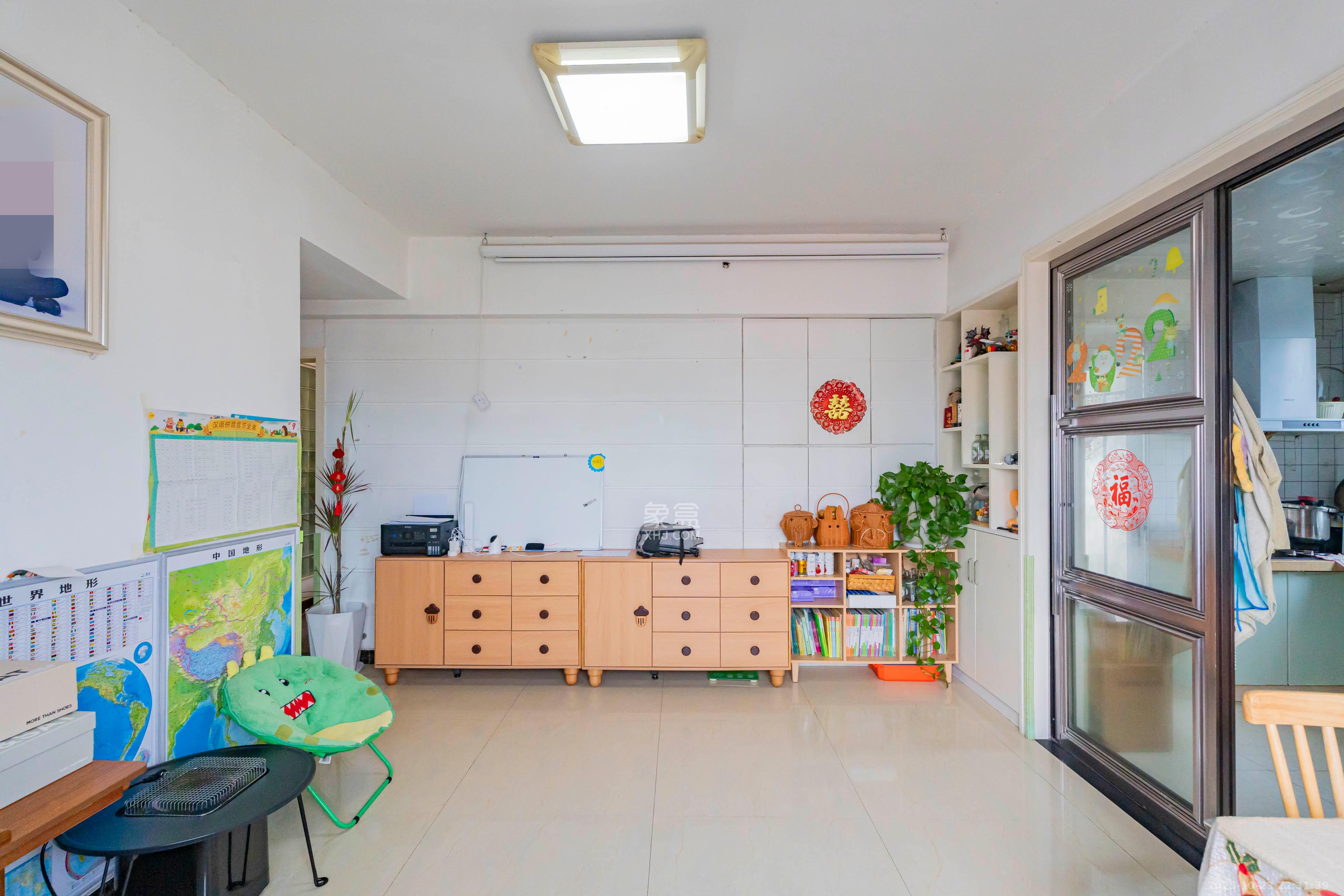 才子佳苑一期/二期  2室2厅1卫    57.0万客厅