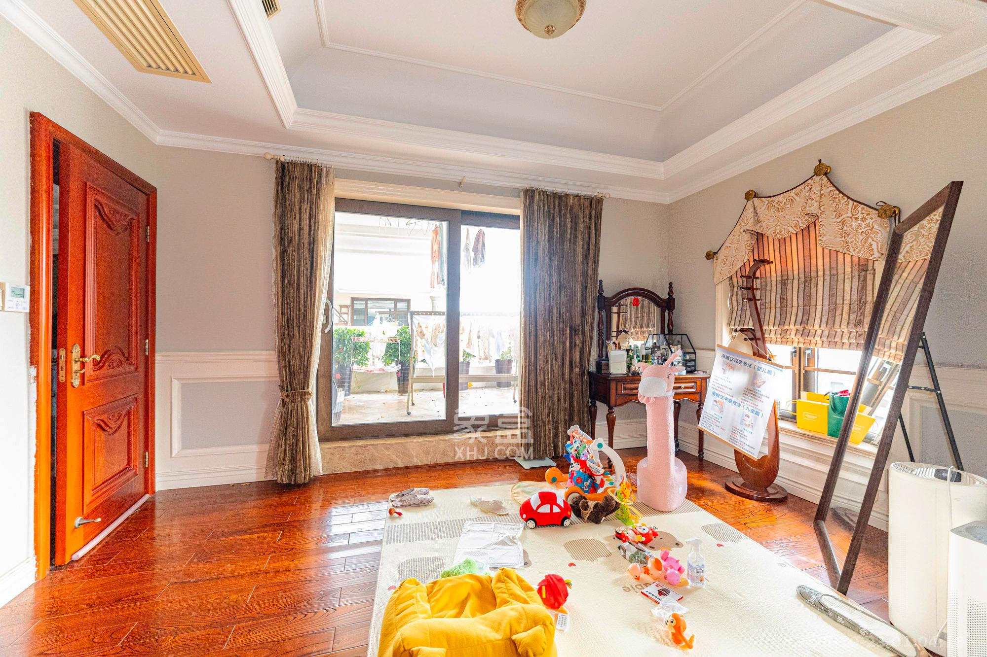 湘龙家园  8室3厅3卫    528.0万 湘龙家园  8室3厅3卫    528.0万其他