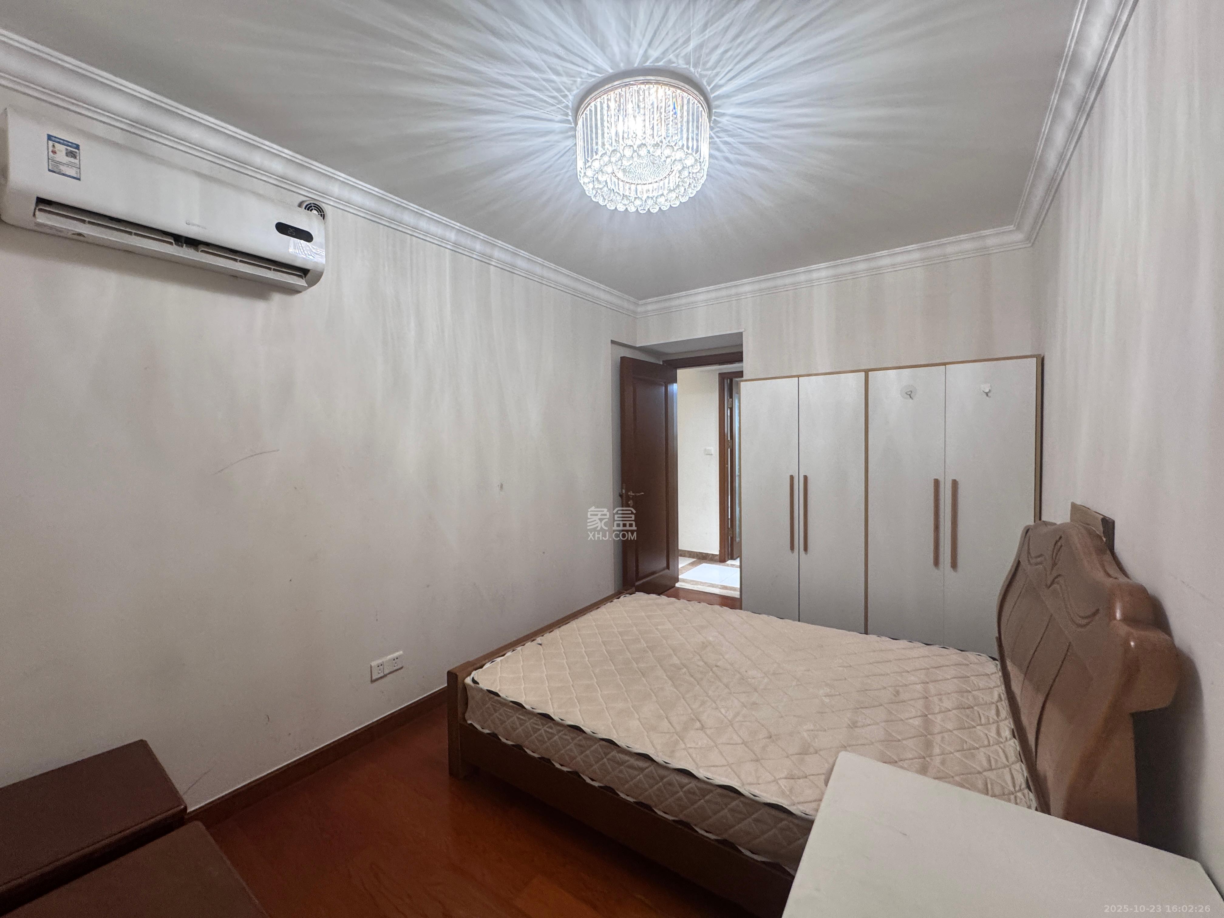 恒大书香门第  2室2厅2卫    1500.0元/月 恒大书香门第  2室2厅2卫    1500.0元/月室内图