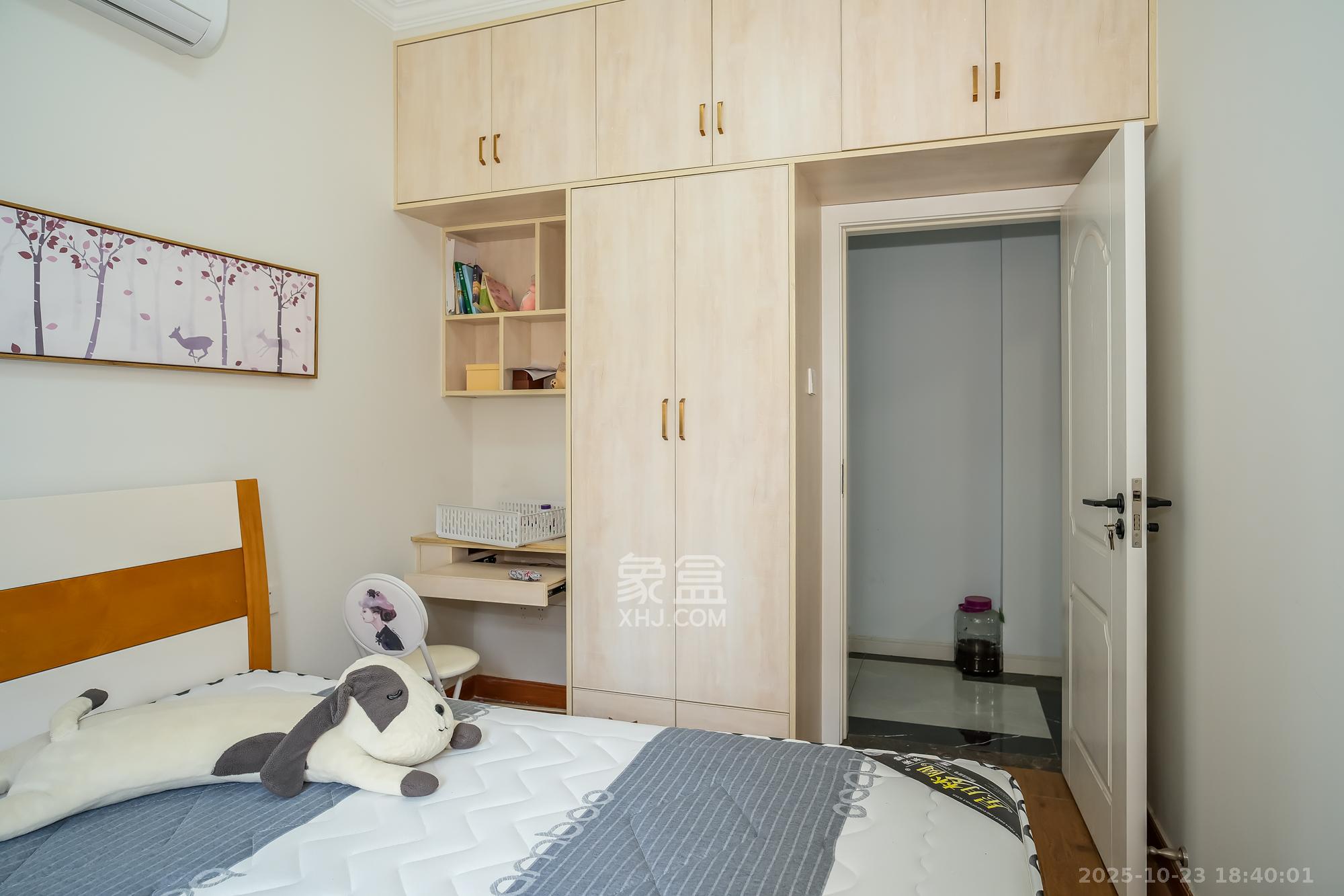 山水湾  2室2厅1卫    60.0万 山水湾  2室2厅1卫    60.0万卧室