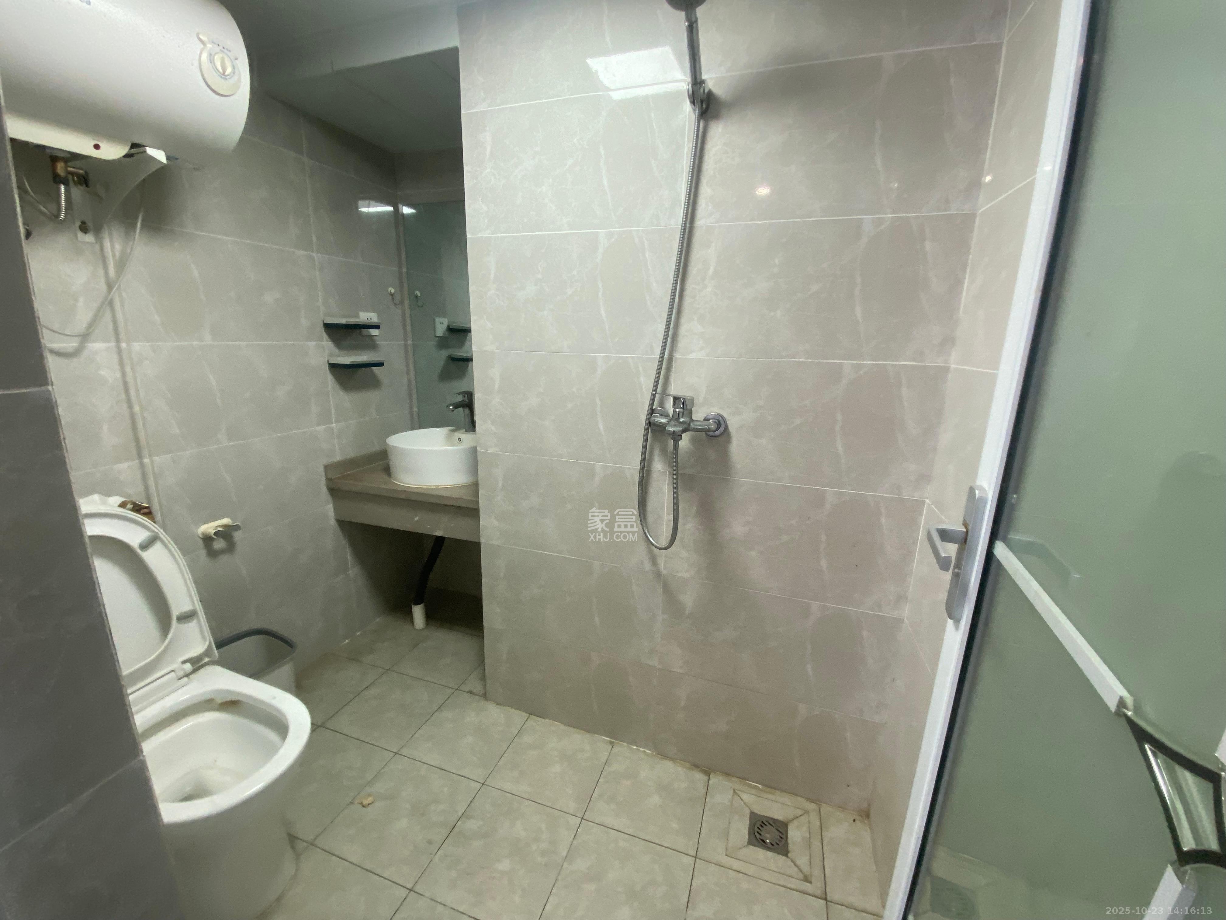 博长山水香颐  1室1厅1卫    1500.0元/月室内图