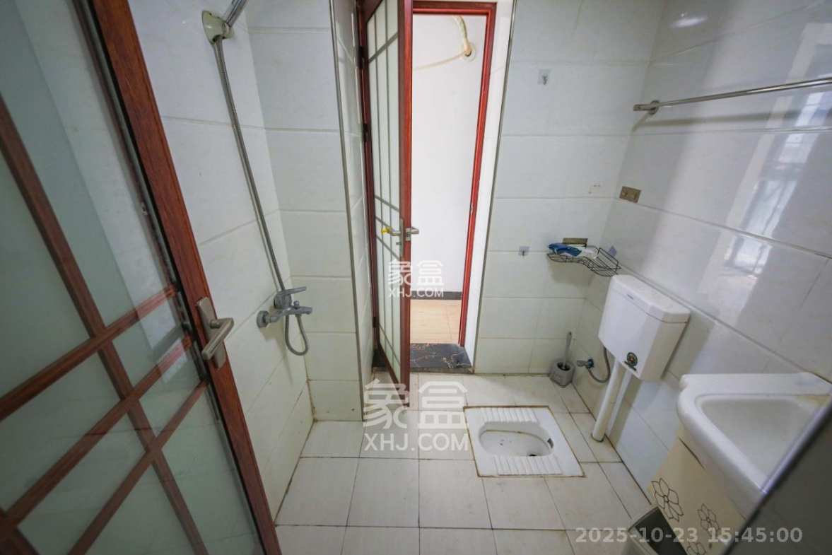 才子嘉都 3室2厅2卫 2100.0元/月 才子嘉都 3室2厅2卫 2100.0元/月室内图