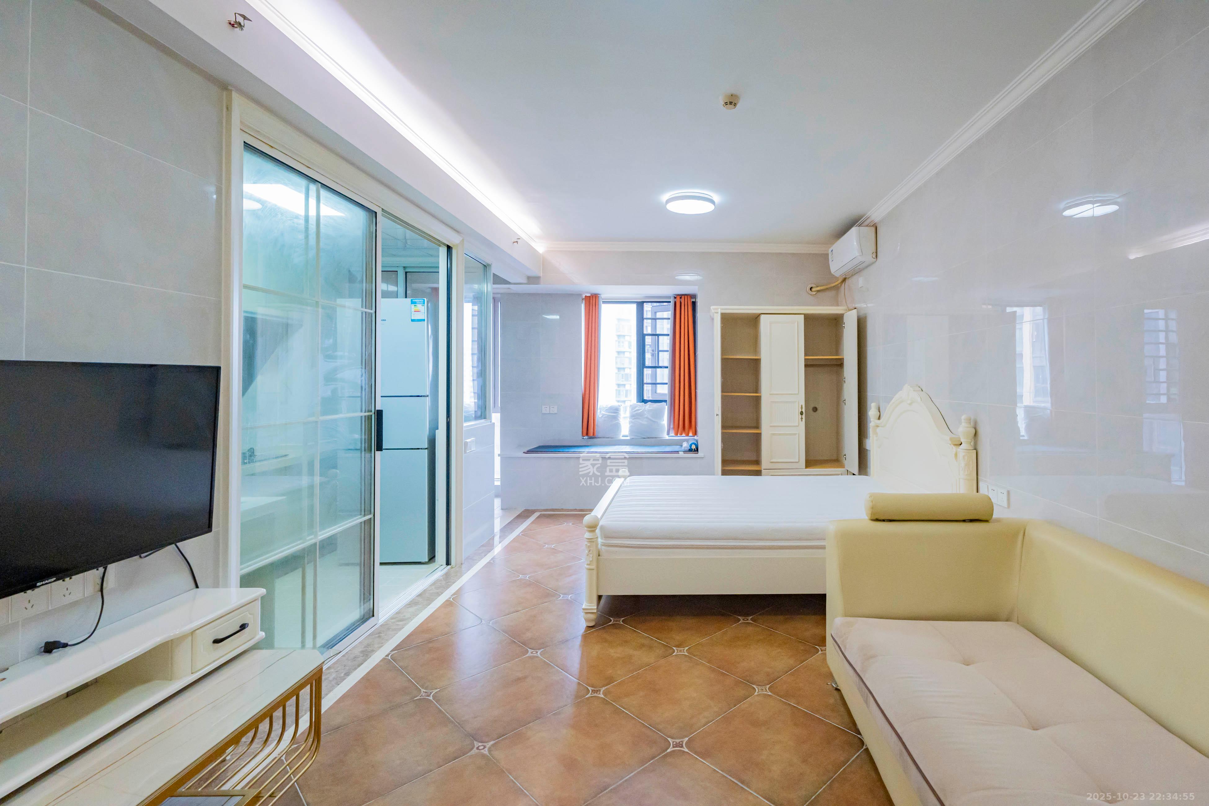 天健城  1室1厅1卫    75.0万 天健城  1室1厅1卫    75.0万卧室