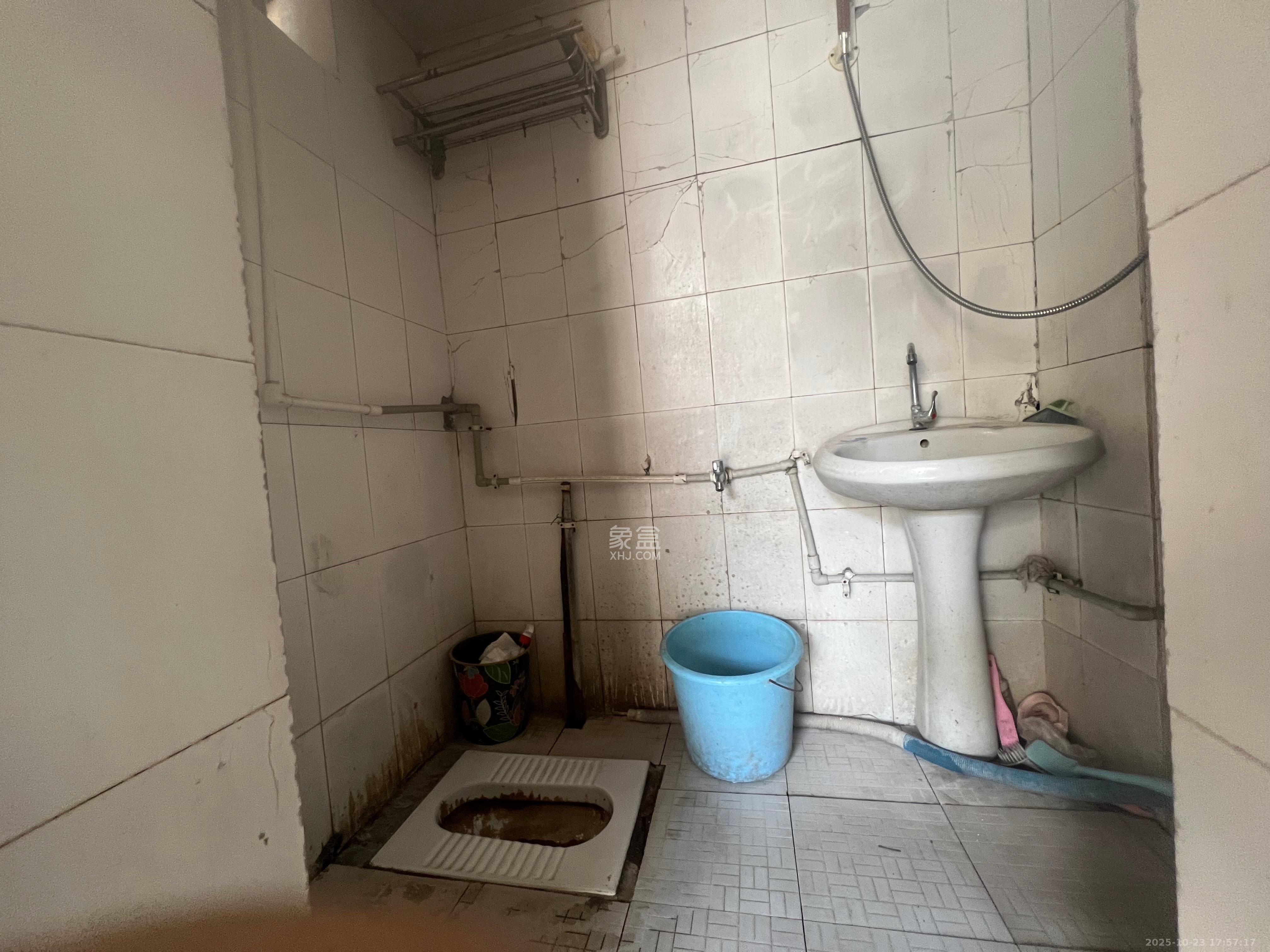 乔庄社区  2室1厅1卫    1200.0元/月室内图