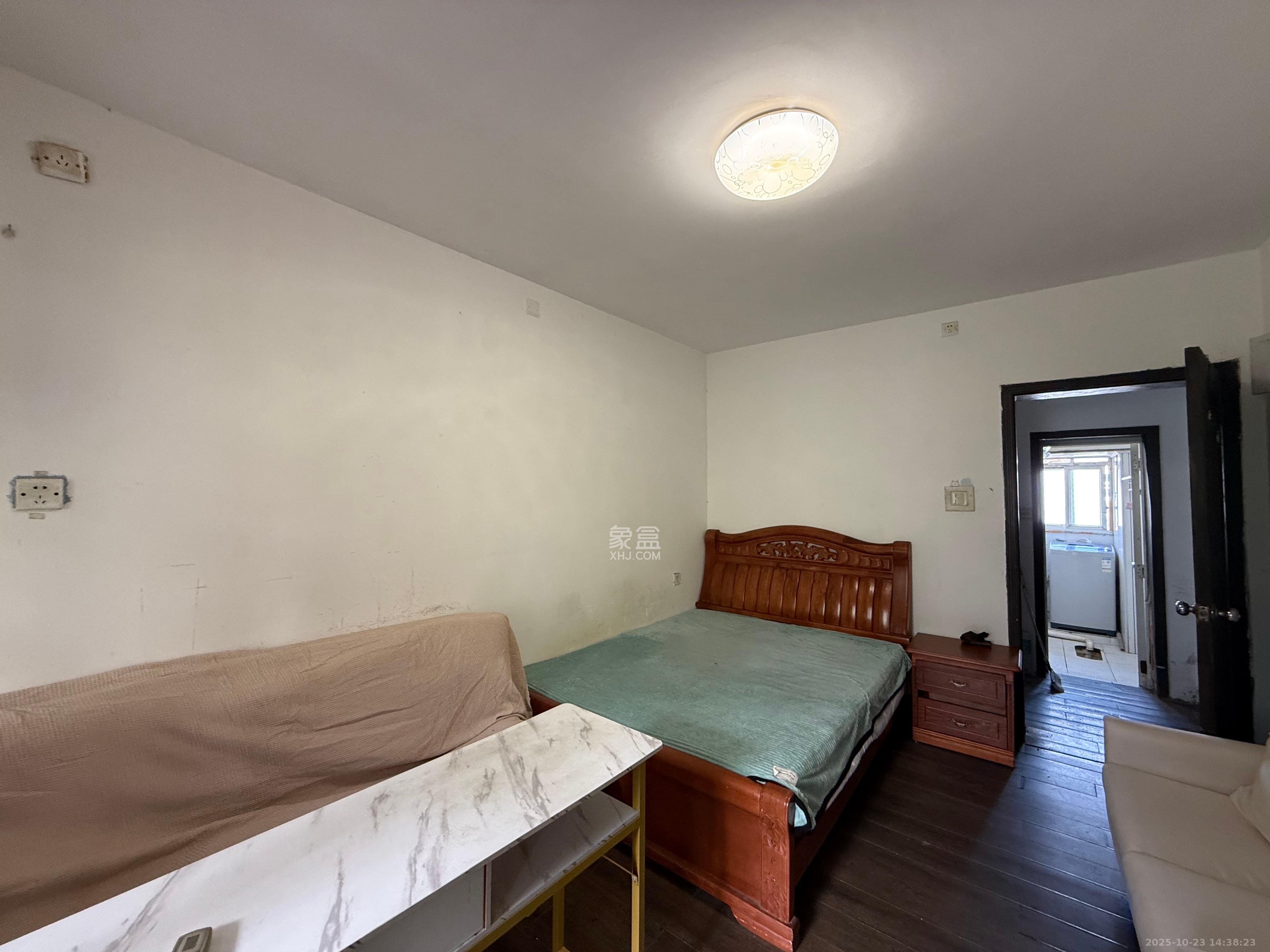 长坡社区  1室0厅1卫    1000.0元/月室内图