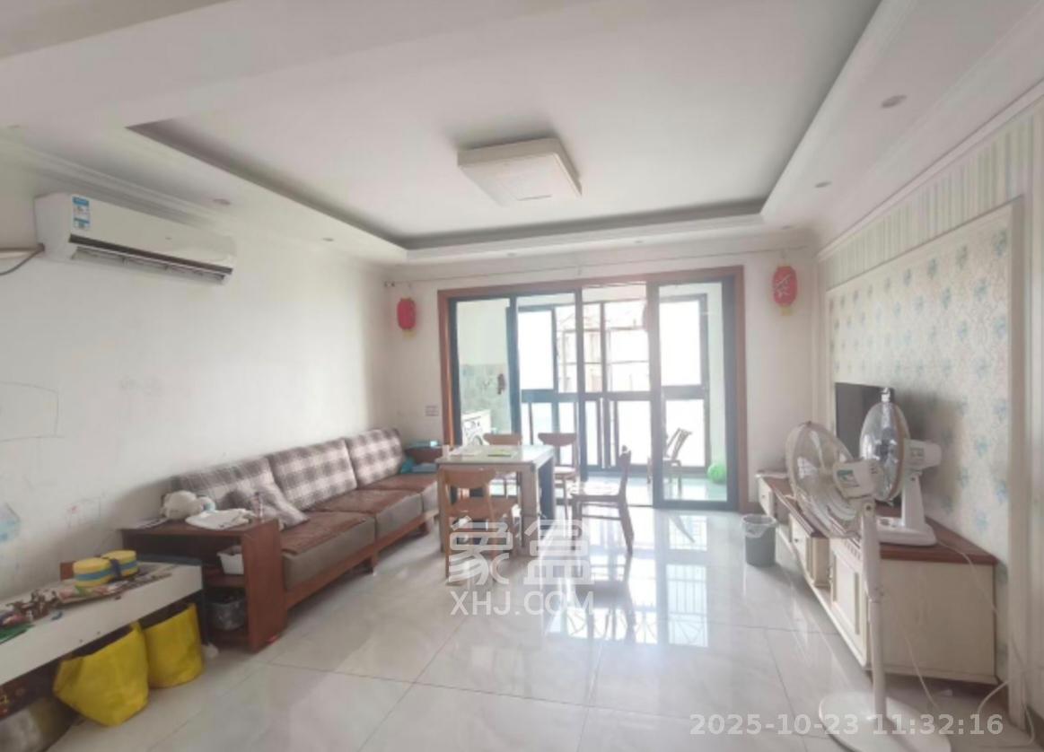 山水誉峰 3室2厅2卫 2600.0元/月 山水誉峰 3室2厅2卫 2600.0元/月室内图