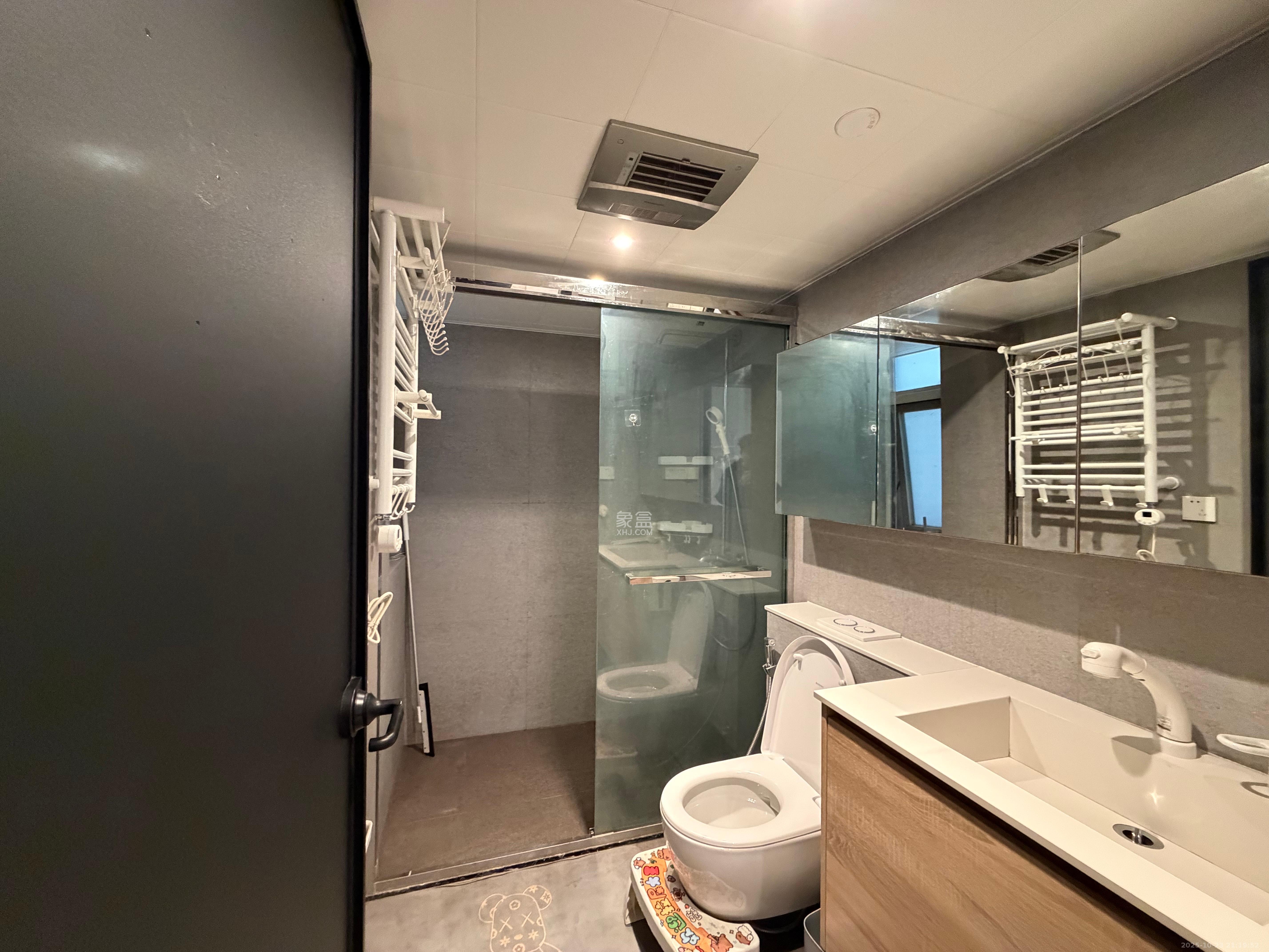 龙湖铂金中心（龙湖春江郦城）  3室1厅2卫    6200.0元/月室内图