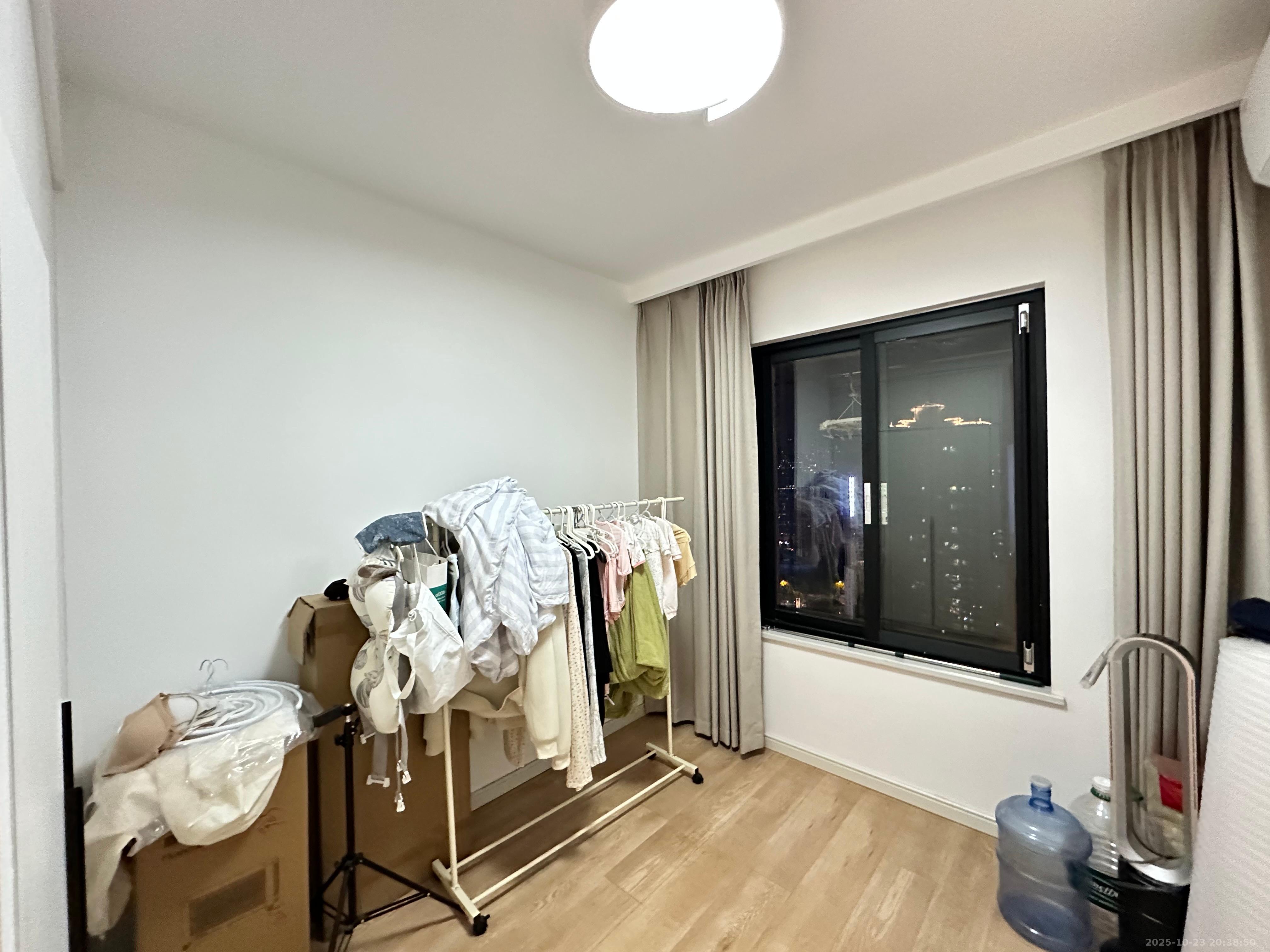 振业城三期  3室2厅2卫    3800.0元/月 振业城三期  3室2厅2卫    3800.0元/月室内图