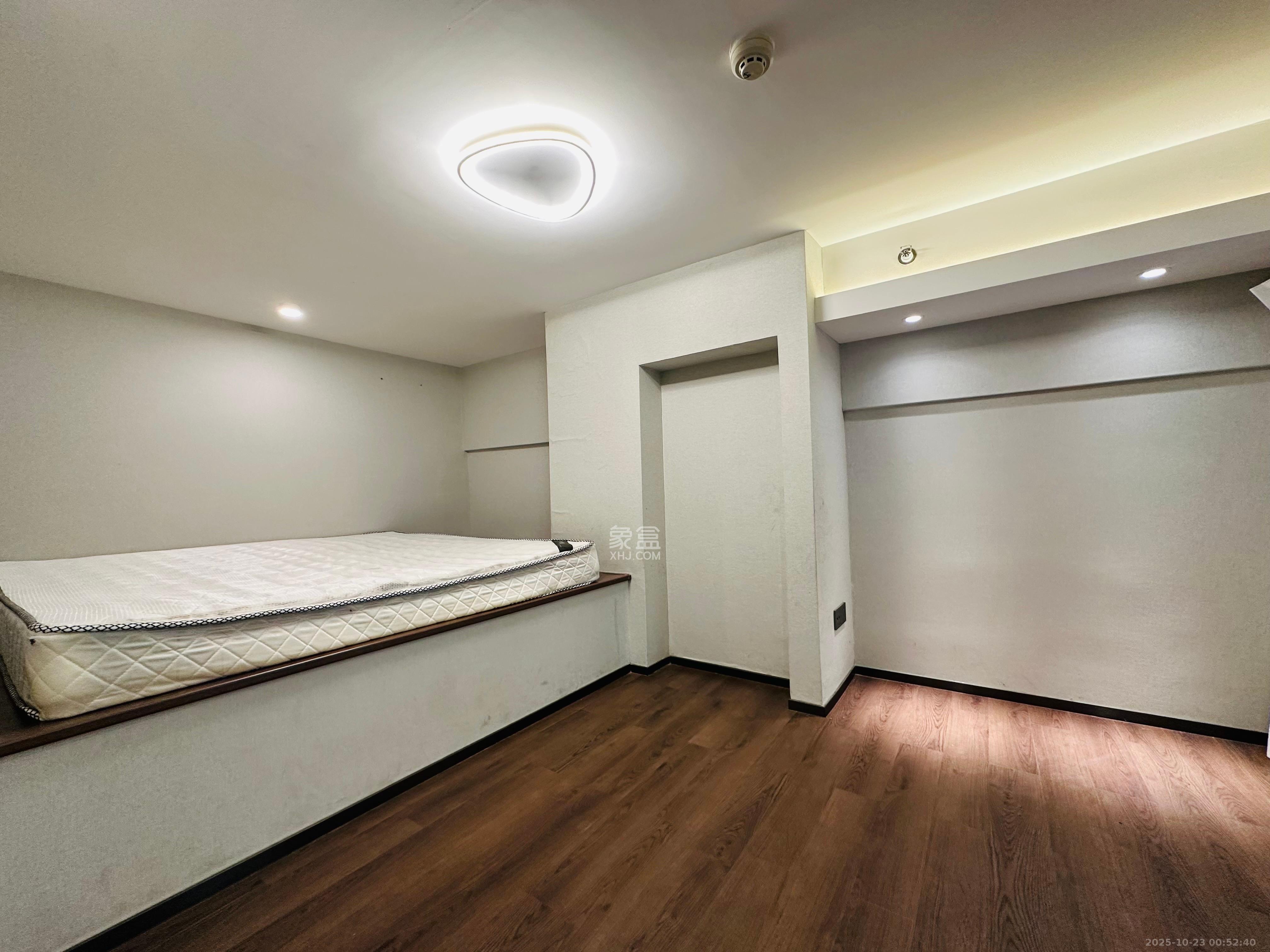 达美寰宇中心  1室1厅1卫    2600.0元/月室内图