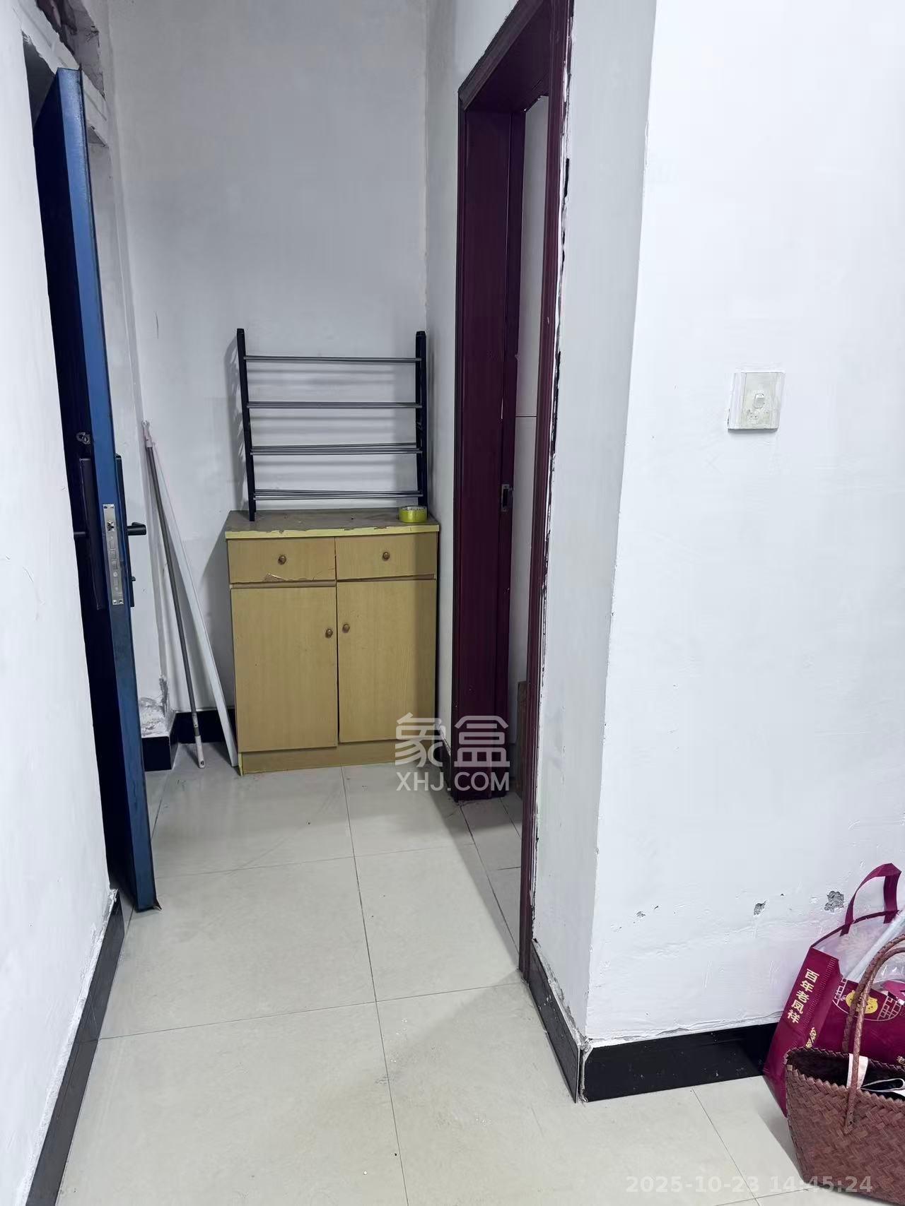 金信阳光在线 2室2厅1卫 800.0元/月 金信阳光在线 2室2厅1卫 800.0元/月室内图