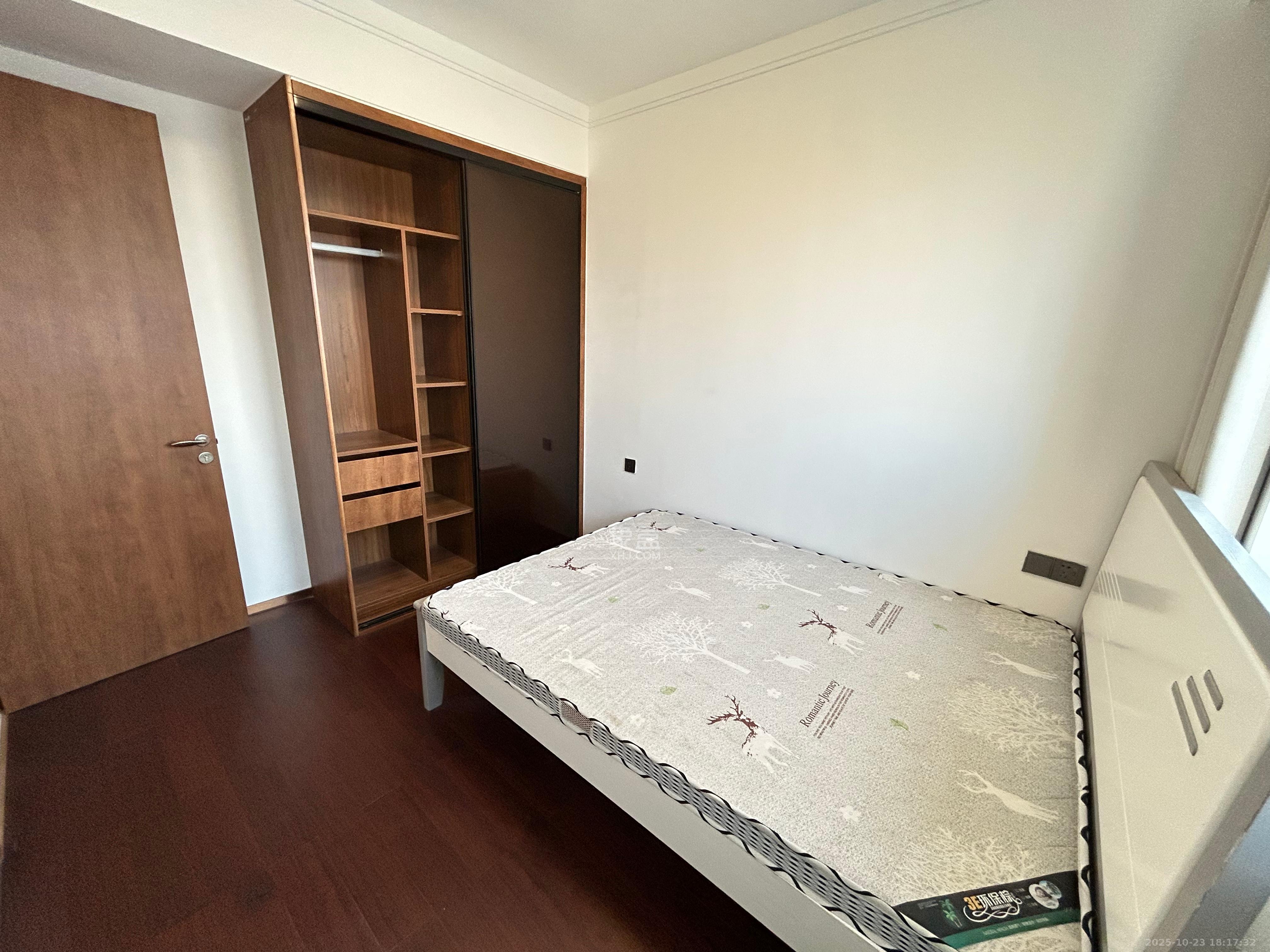 梅溪悦章  4室2厅2卫    3900.0元/月室内图