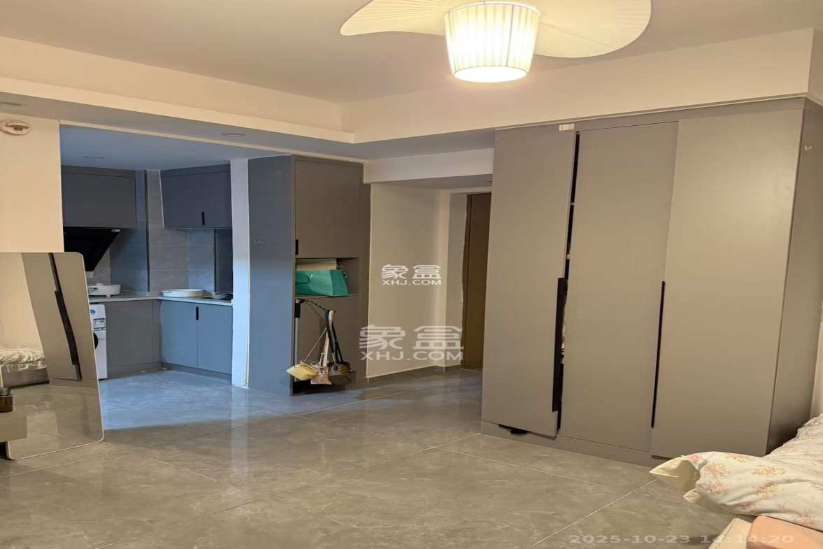 兰亭湾畔 1室0厅0卫 1600.0元/月 兰亭湾畔 1室0厅0卫 1600.0元/月室内图